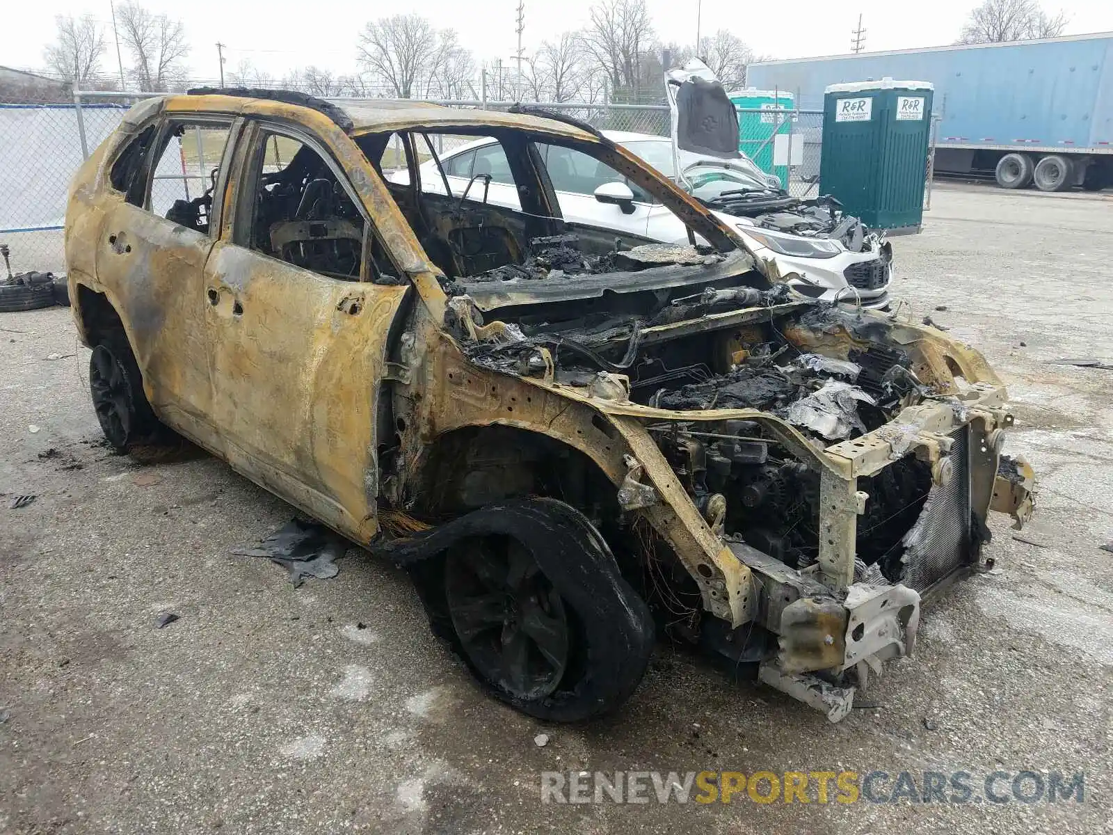 1 Photograph of a damaged car 2T3P1RFV1KC022043 TOYOTA RAV4 2019