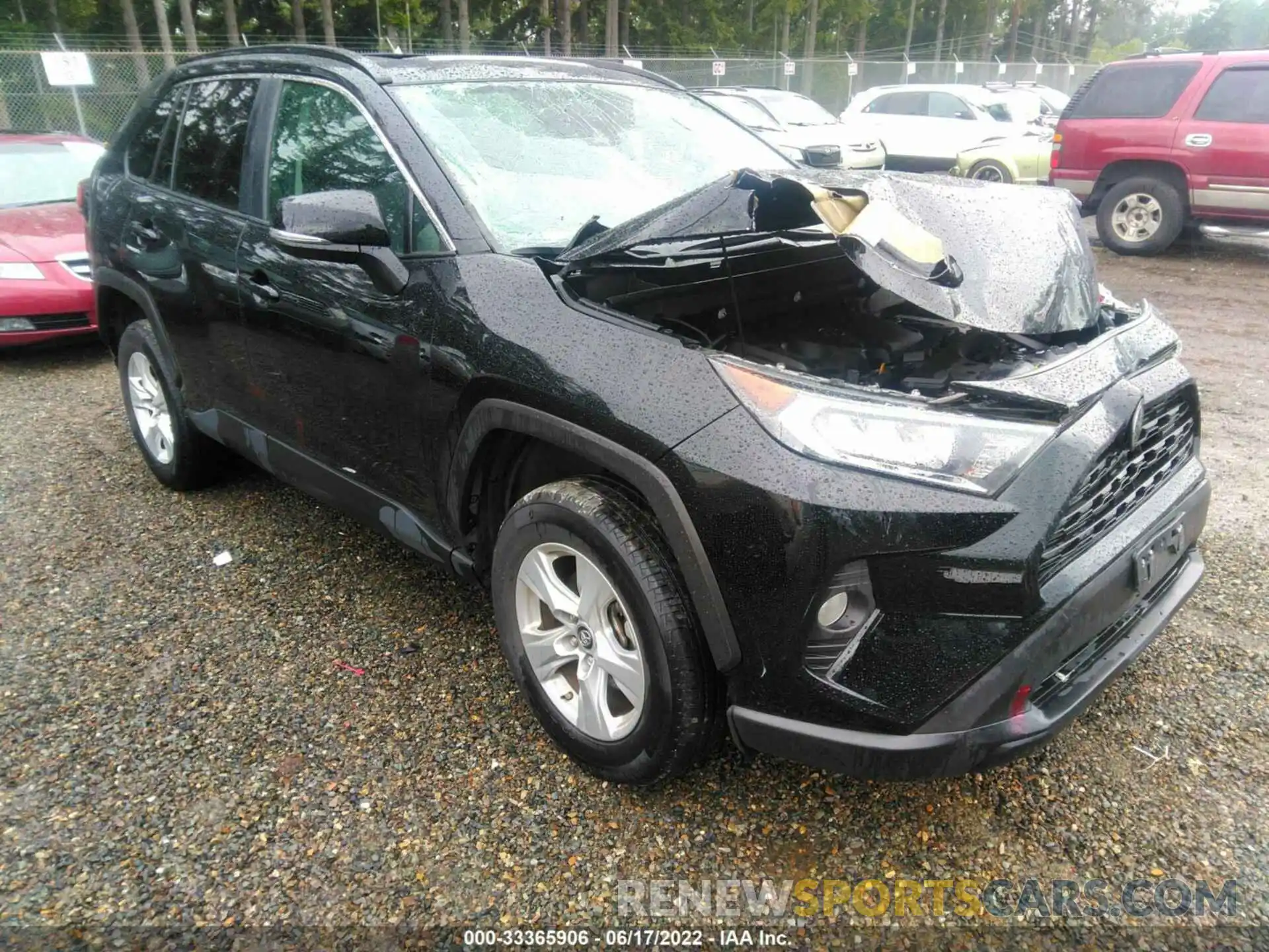 1 Photograph of a damaged car 2T3P1RFV1KC027694 TOYOTA RAV4 2019