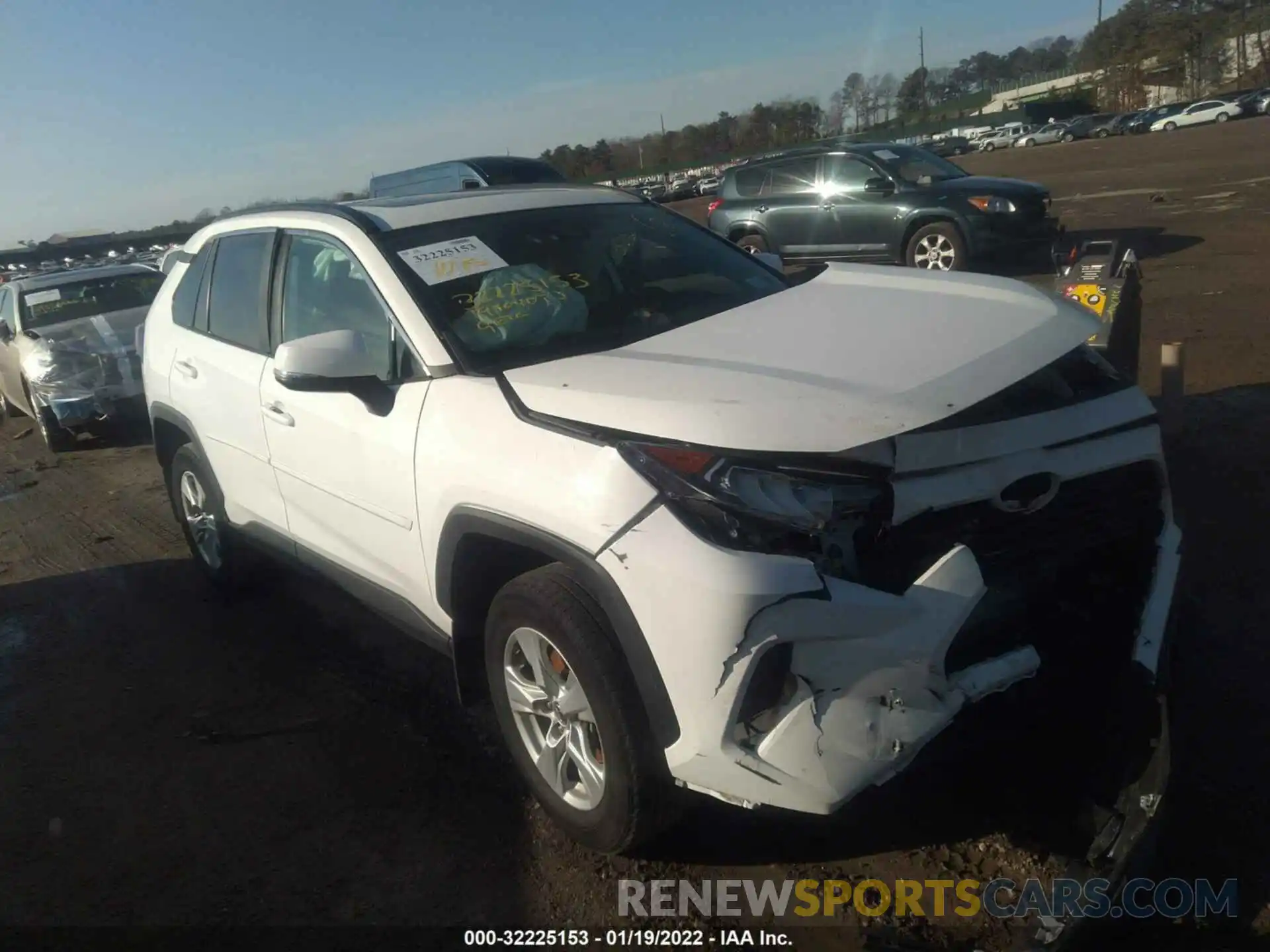 1 Photograph of a damaged car 2T3P1RFV1KC046245 TOYOTA RAV4 2019