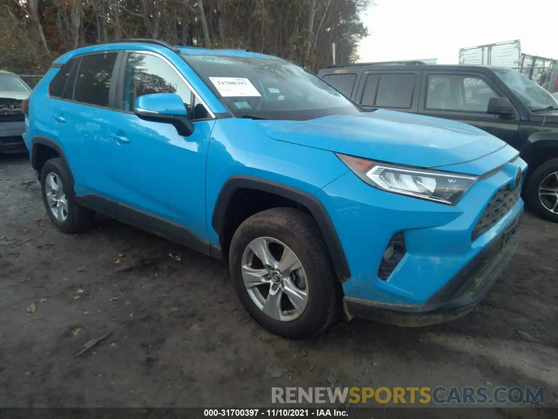 1 Photograph of a damaged car 2T3P1RFV1KC047086 TOYOTA RAV4 2019