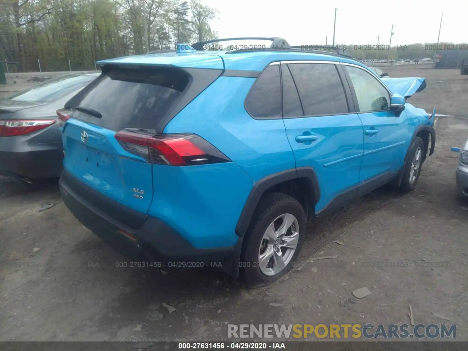 4 Фотография поврежденного автомобиля 2T3P1RFV1KW010988 TOYOTA RAV4 2019