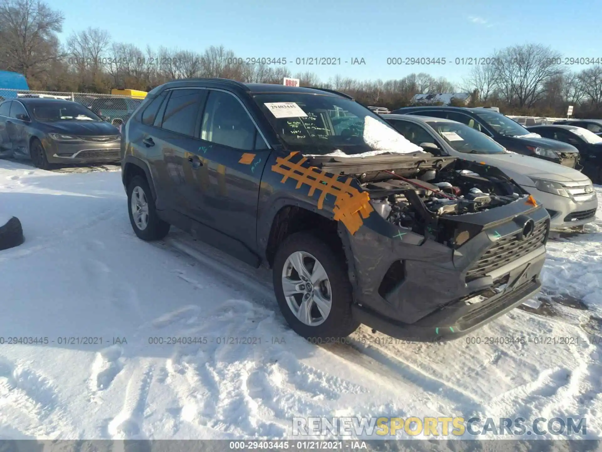 1 Фотография поврежденного автомобиля 2T3P1RFV1KW013650 TOYOTA RAV4 2019