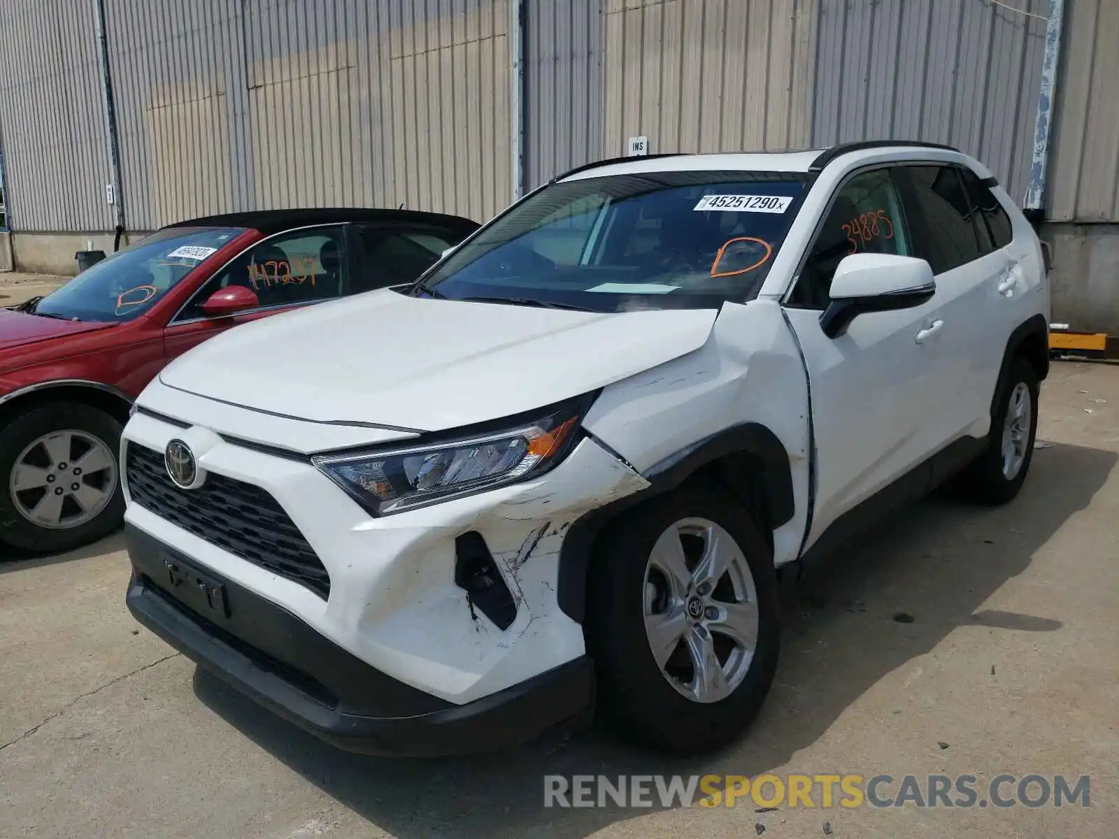 2 Photograph of a damaged car 2T3P1RFV1KW027418 TOYOTA RAV4 2019