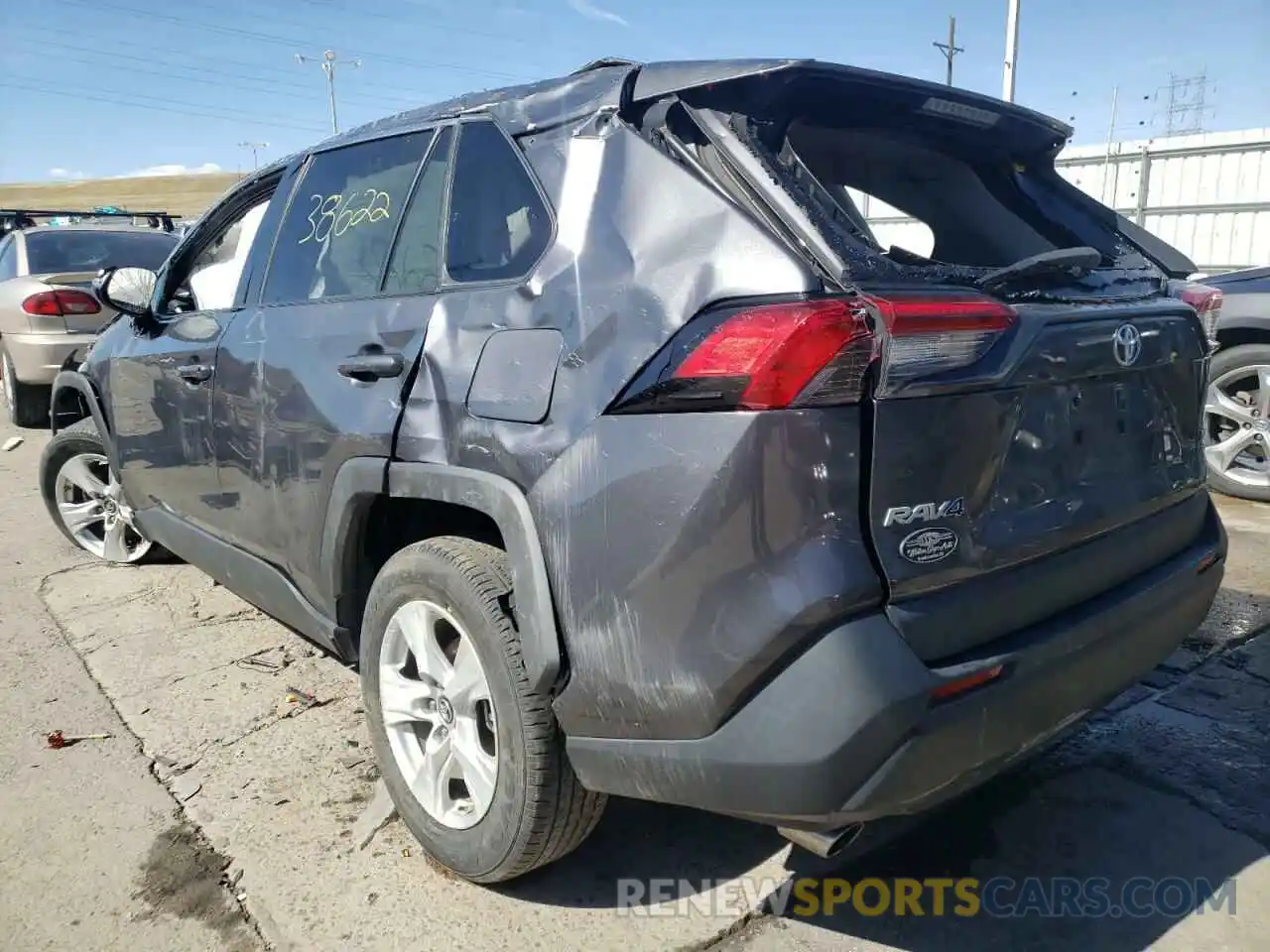 3 Фотография поврежденного автомобиля 2T3P1RFV1KW032618 TOYOTA RAV4 2019