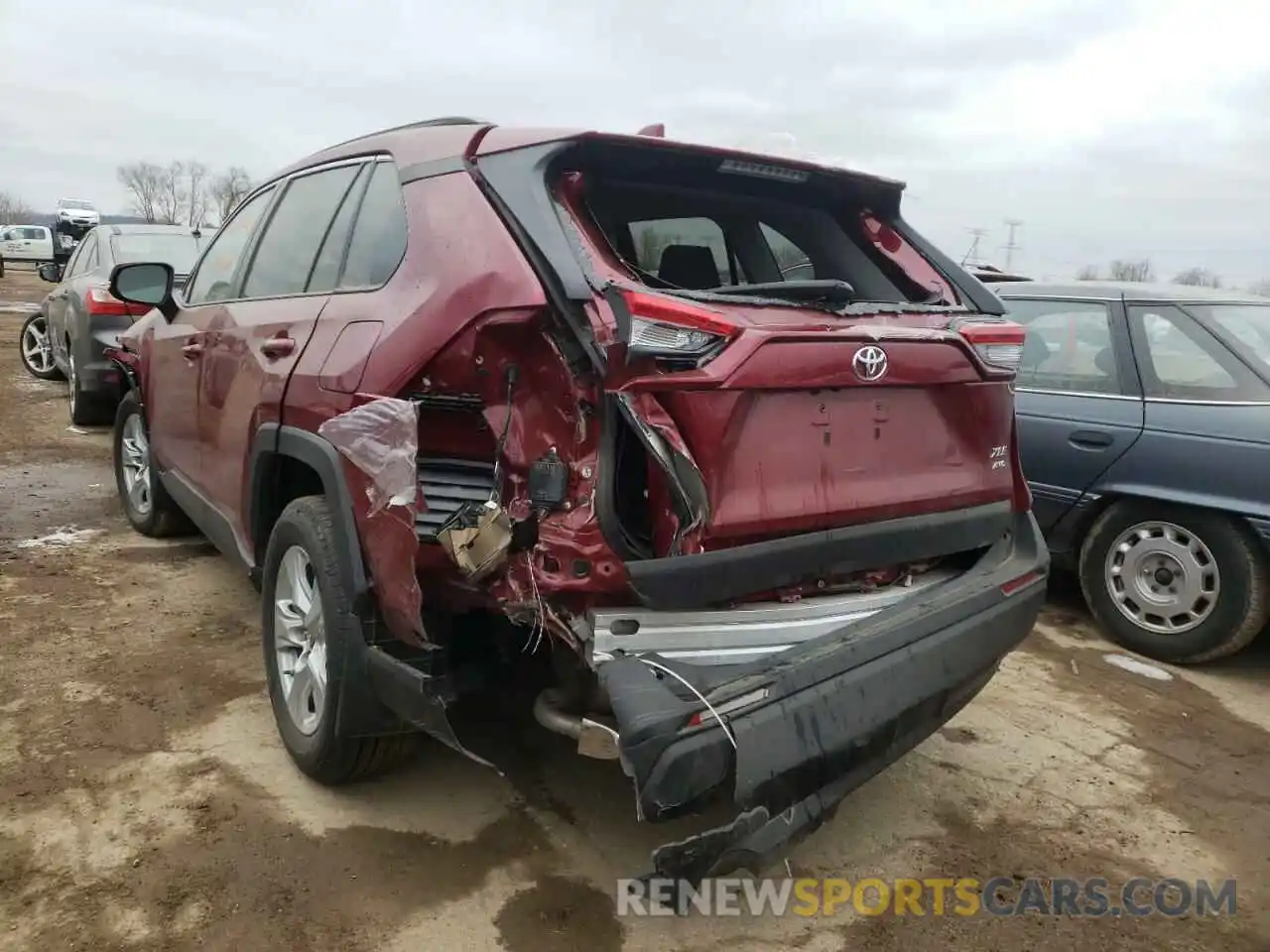 3 Photograph of a damaged car 2T3P1RFV1KW034160 TOYOTA RAV4 2019