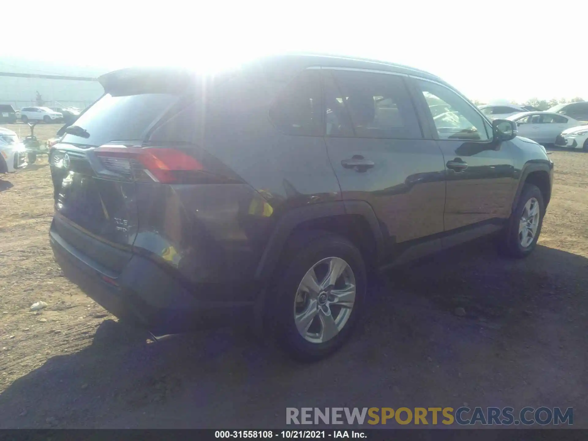 4 Photograph of a damaged car 2T3P1RFV1KW034949 TOYOTA RAV4 2019