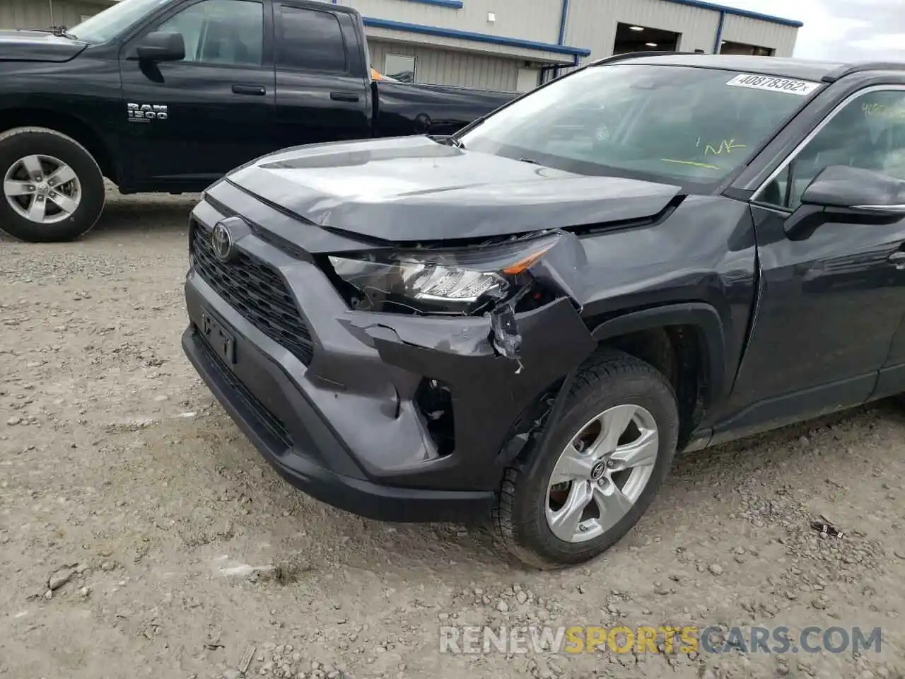 9 Фотография поврежденного автомобиля 2T3P1RFV1KW037074 TOYOTA RAV4 2019