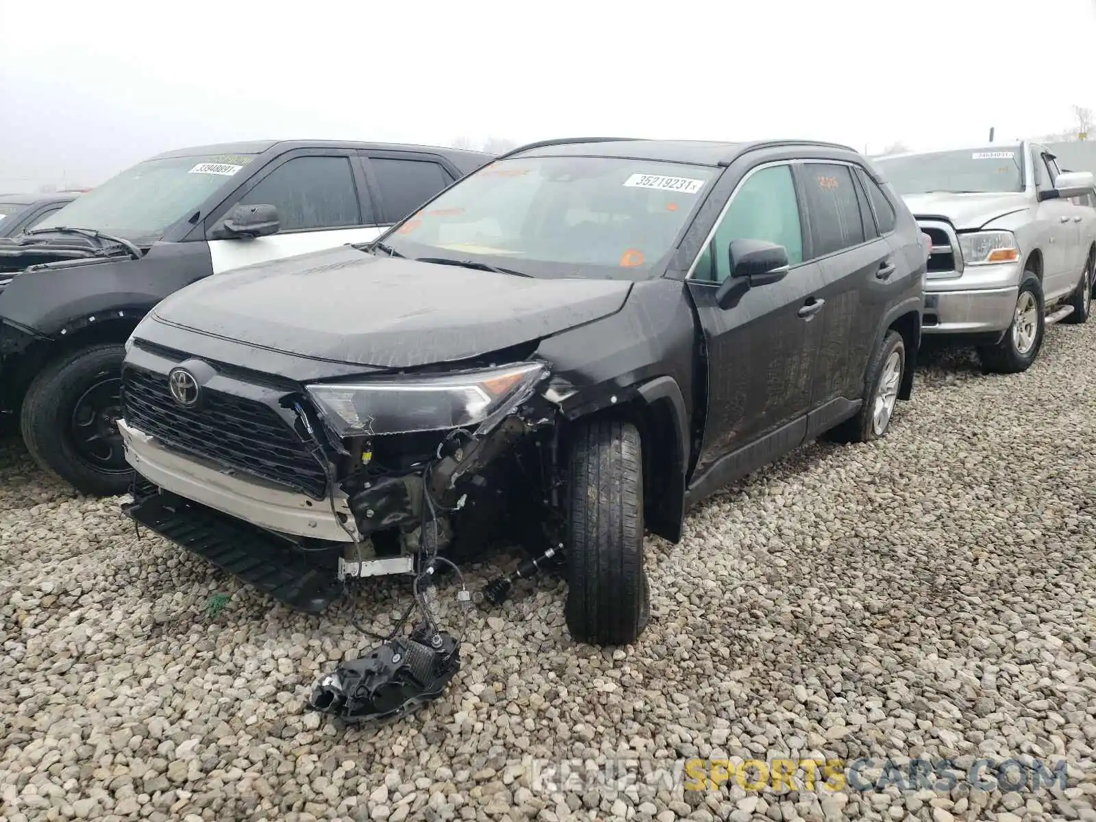 2 Фотография поврежденного автомобиля 2T3P1RFV1KW040850 TOYOTA RAV4 2019