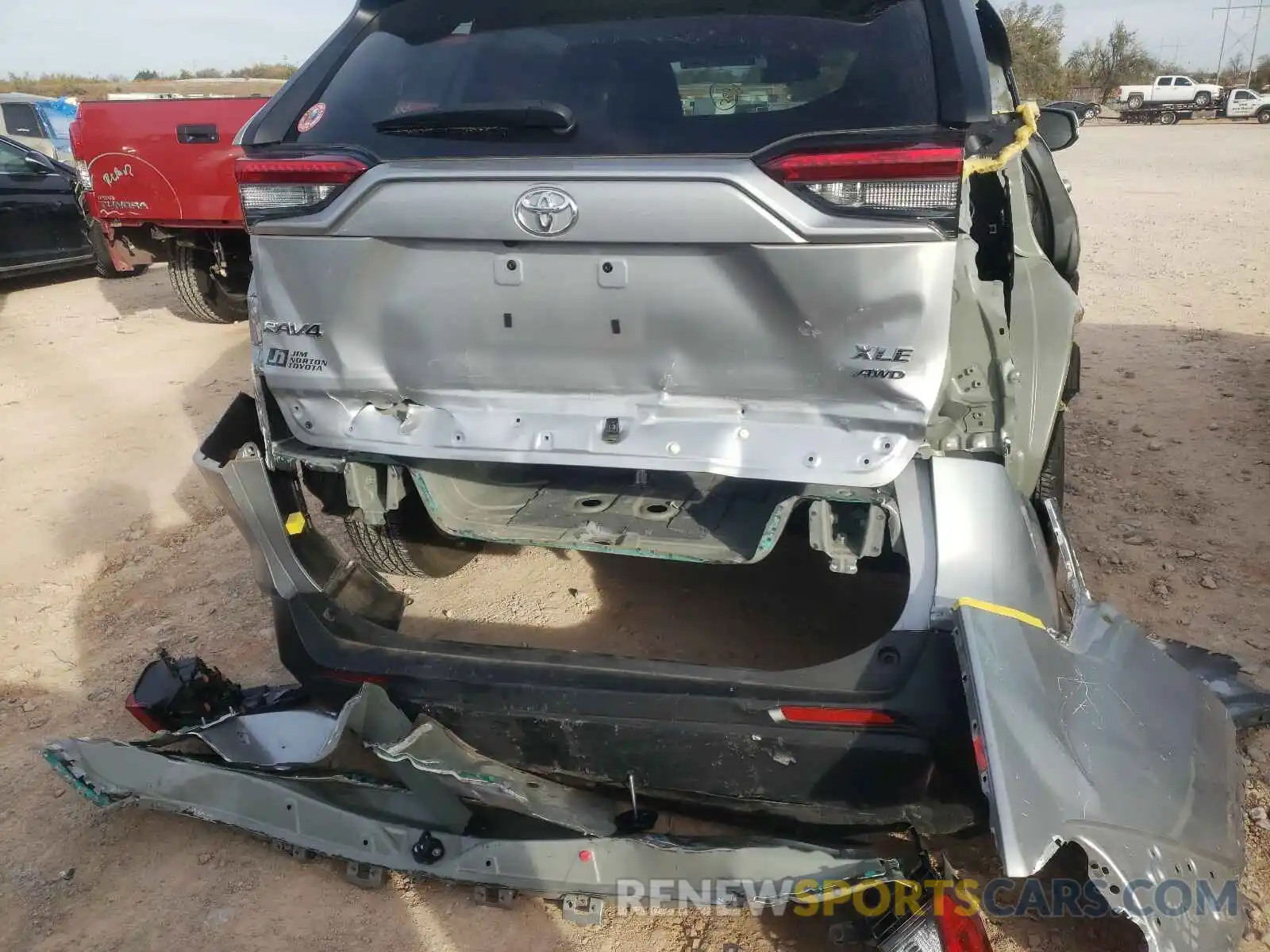 9 Photograph of a damaged car 2T3P1RFV1KW046910 TOYOTA RAV4 2019