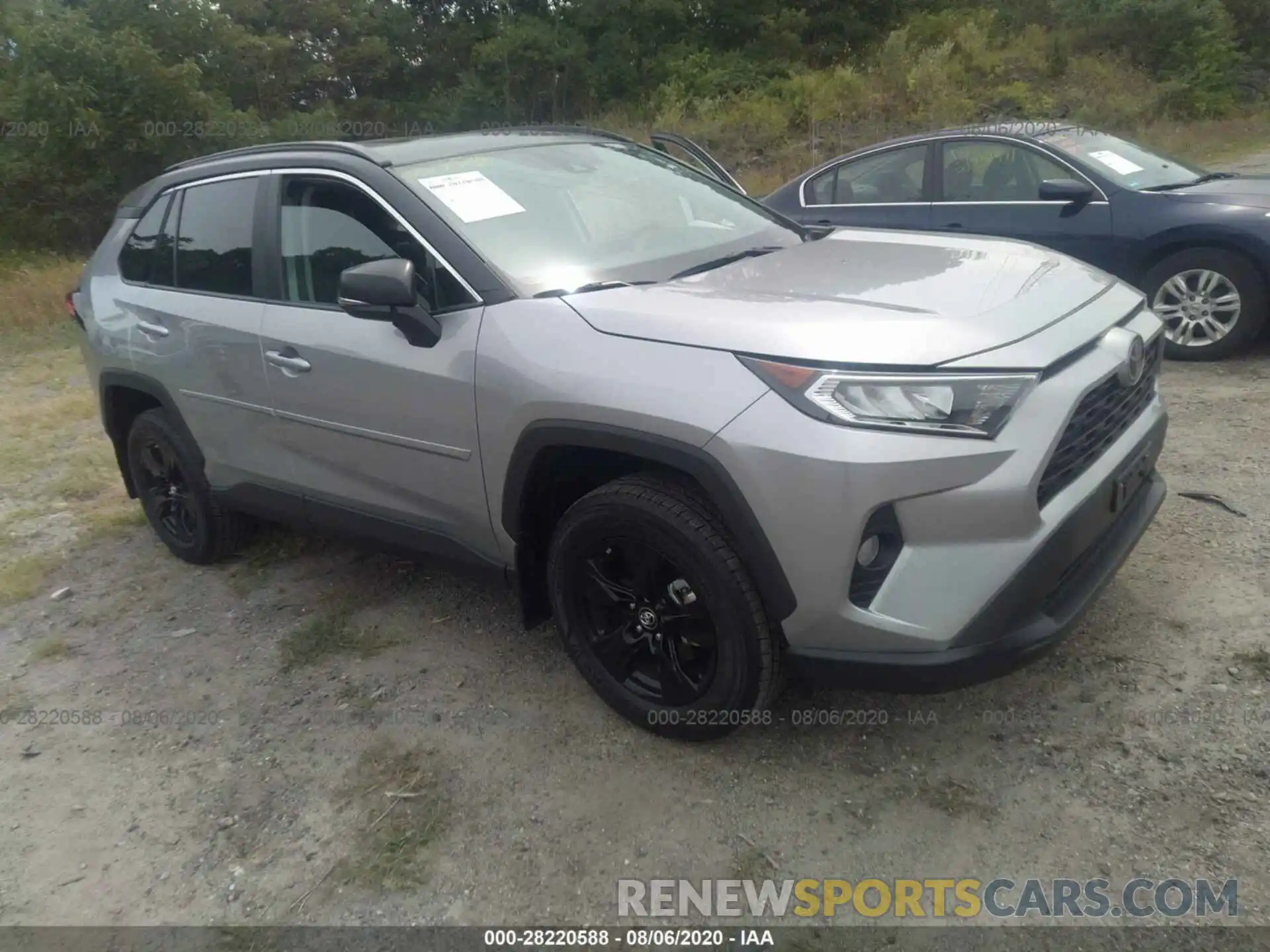 1 Photograph of a damaged car 2T3P1RFV1KW054666 TOYOTA RAV4 2019