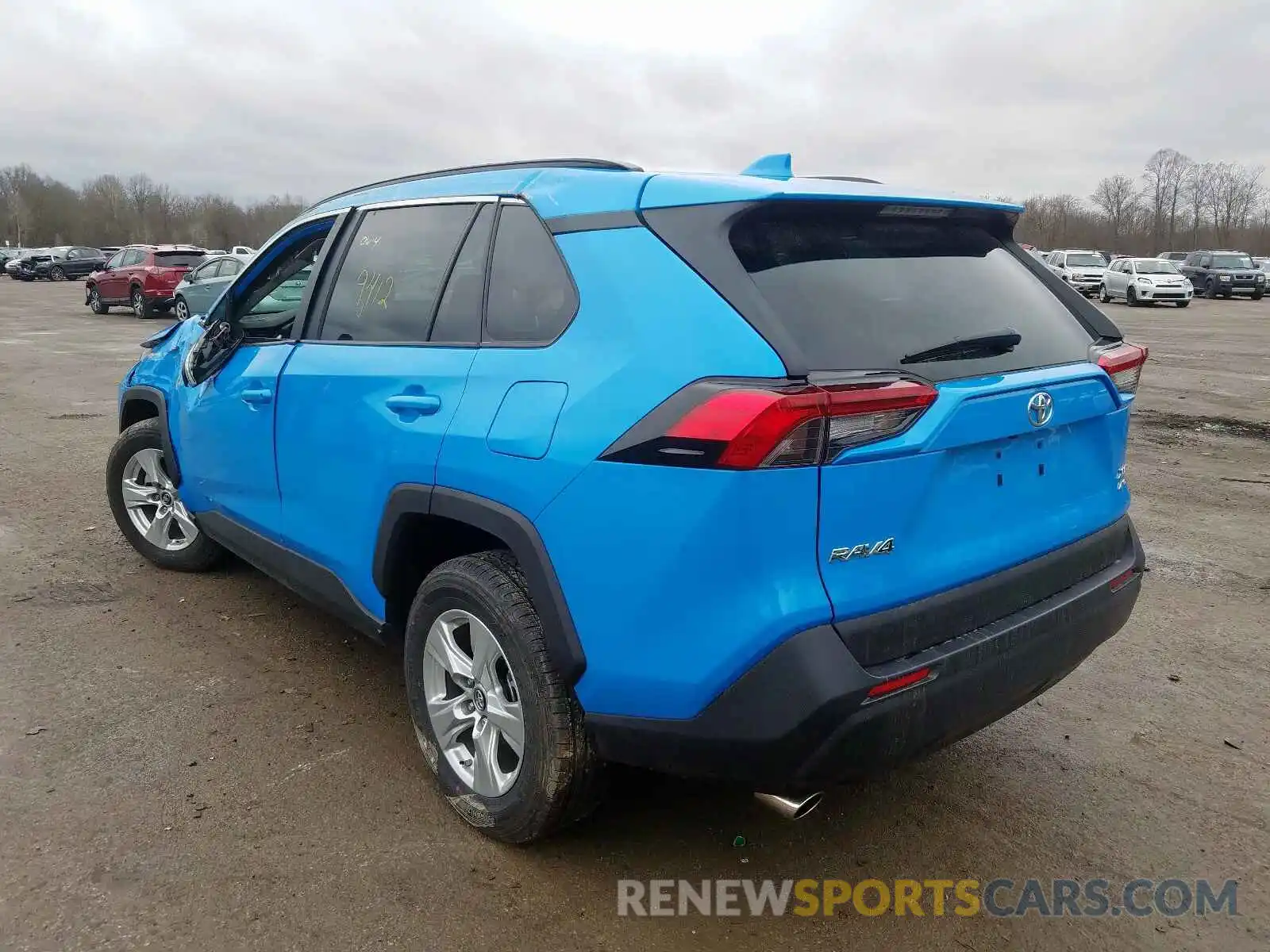 3 Photograph of a damaged car 2T3P1RFV1KW055817 TOYOTA RAV4 2019