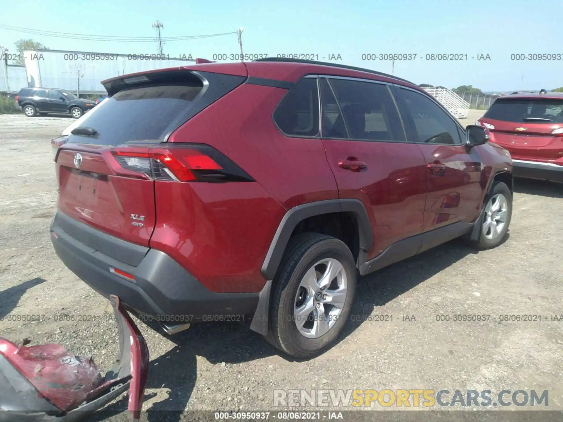 4 Photograph of a damaged car 2T3P1RFV1KW058829 TOYOTA RAV4 2019