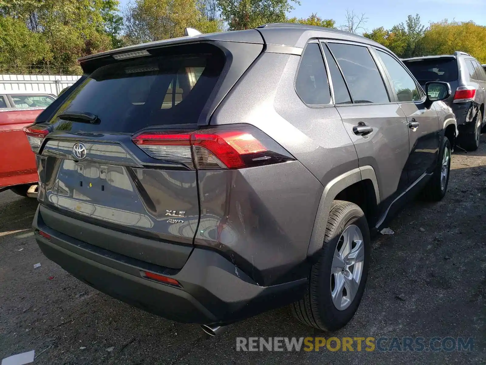 4 Photograph of a damaged car 2T3P1RFV1KW074254 TOYOTA RAV4 2019