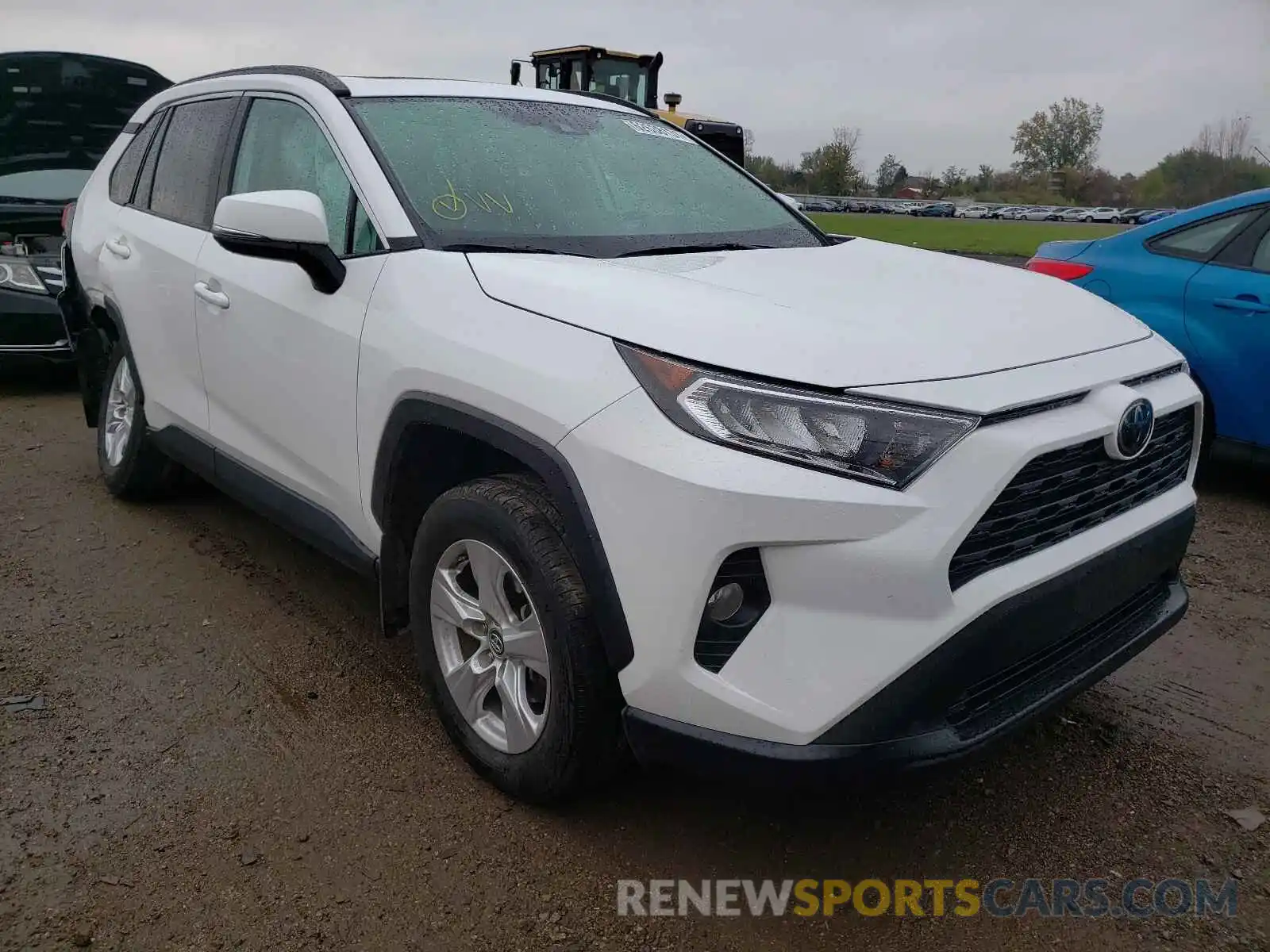 1 Фотография поврежденного автомобиля 2T3P1RFV1KW079454 TOYOTA RAV4 2019