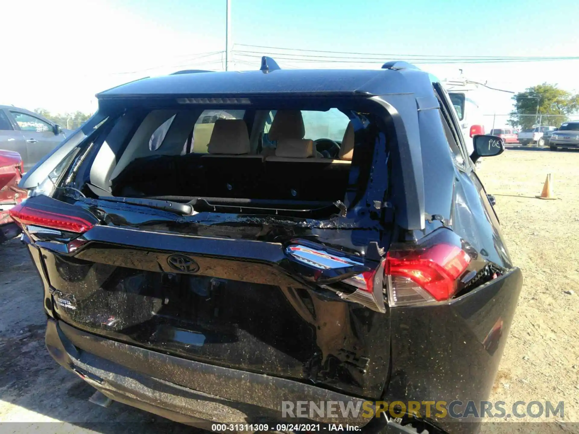 6 Photograph of a damaged car 2T3P1RFV1KW081267 TOYOTA RAV4 2019