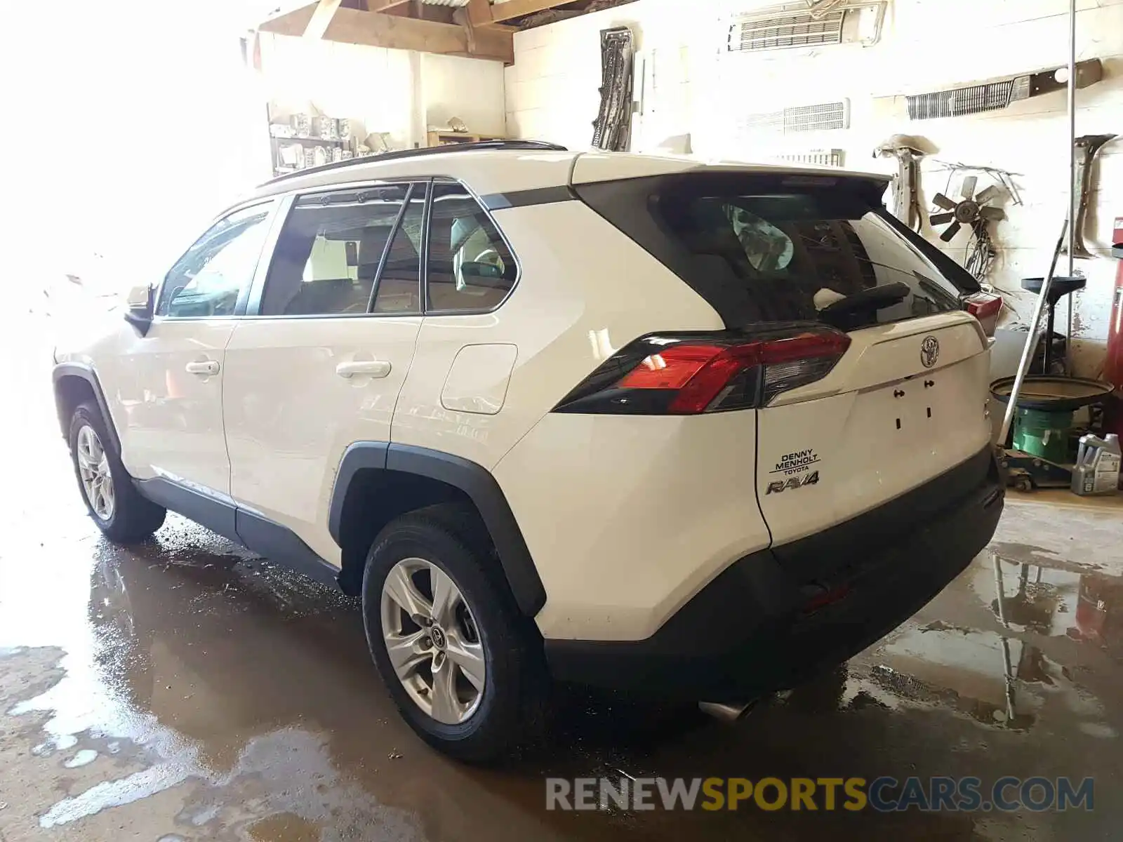 3 Photograph of a damaged car 2T3P1RFV1KW082693 TOYOTA RAV4 2019