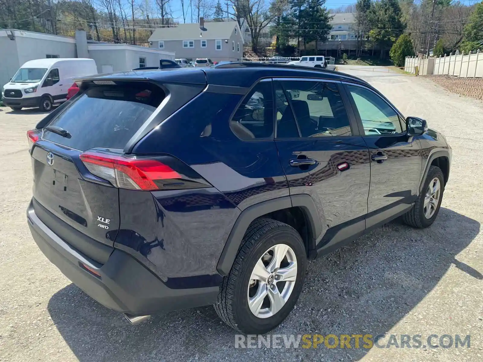 4 Photograph of a damaged car 2T3P1RFV2KC014565 TOYOTA RAV4 2019