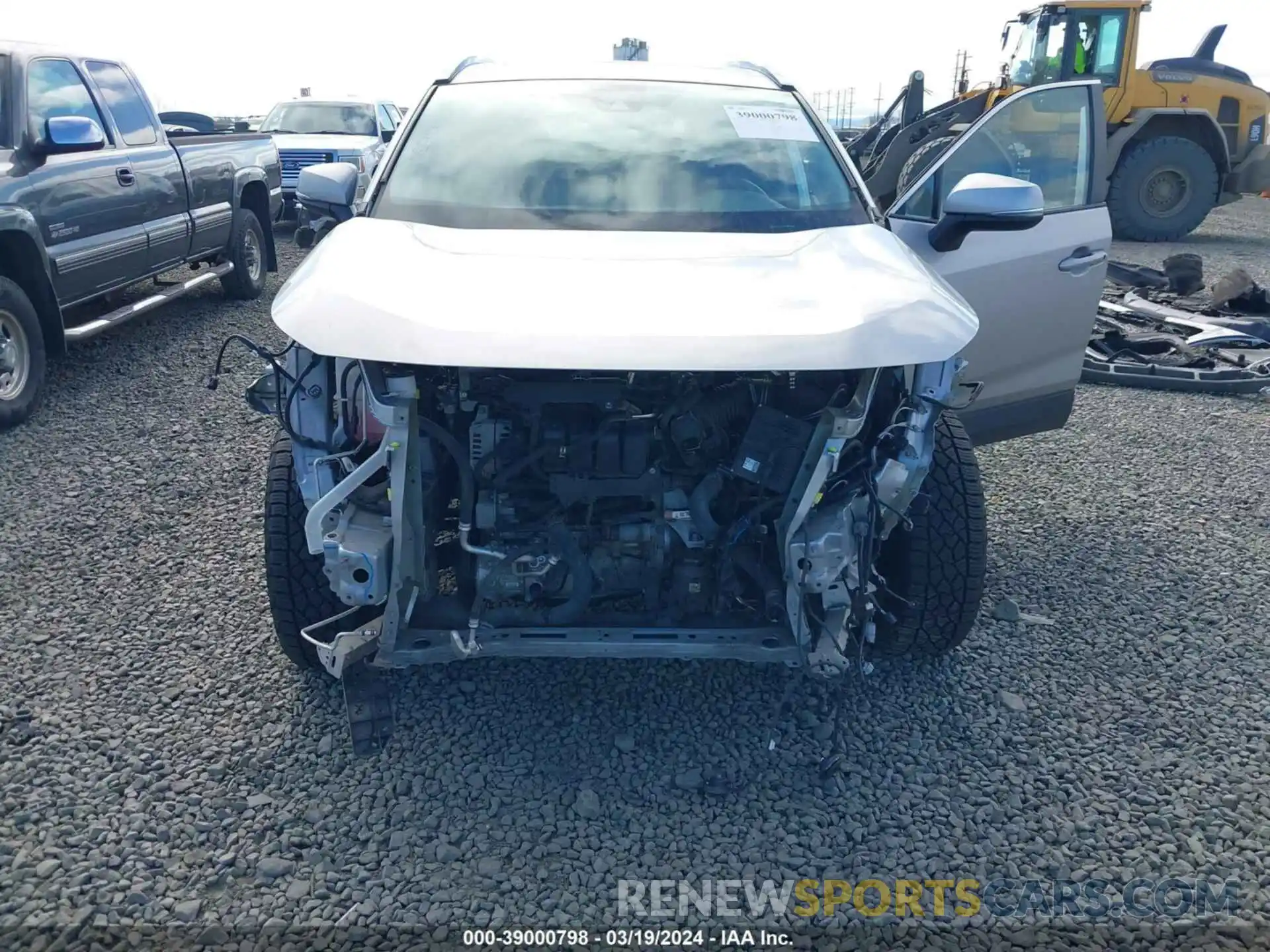 6 Photograph of a damaged car 2T3P1RFV2KC019720 TOYOTA RAV4 2019