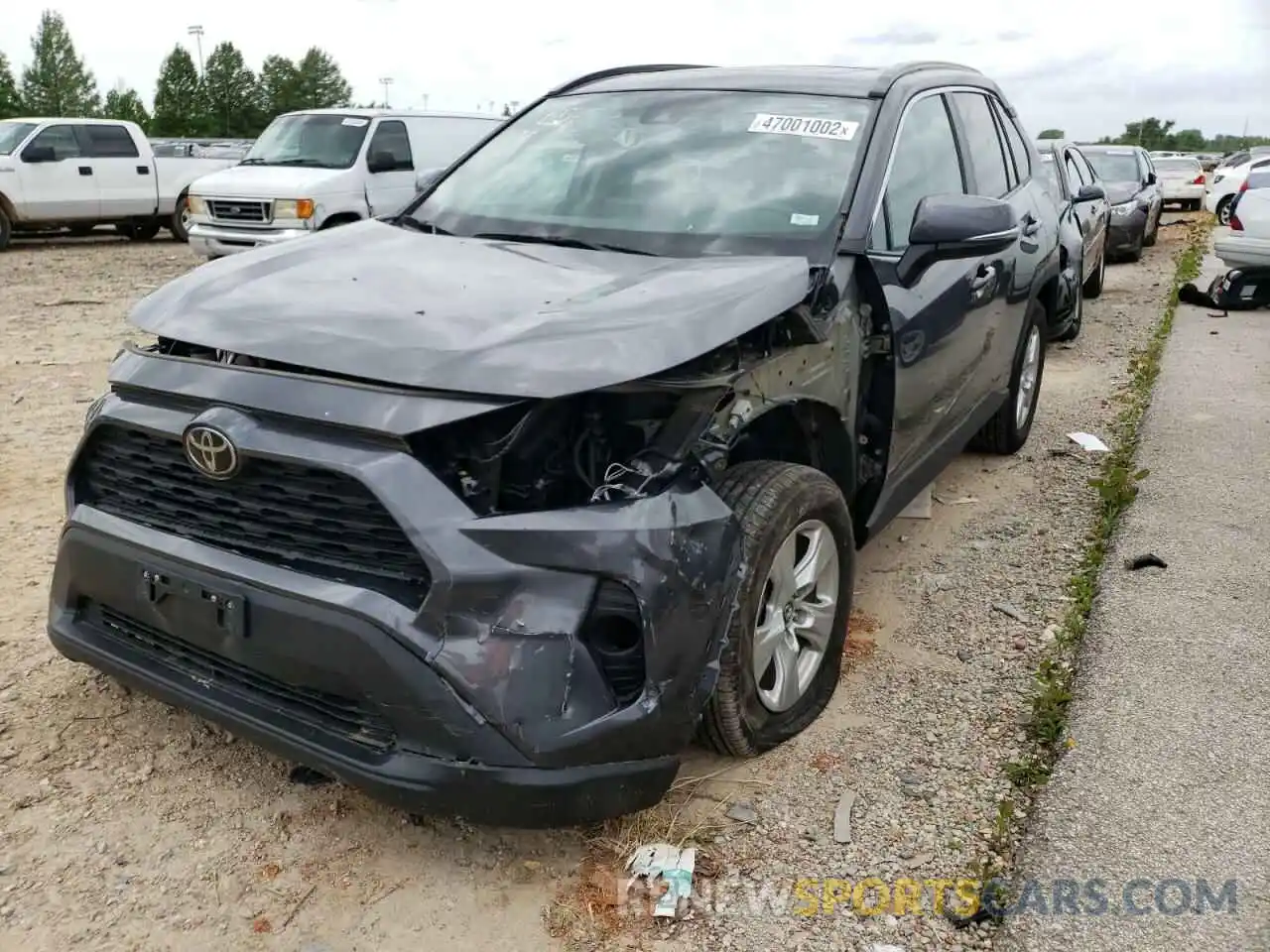 2 Фотография поврежденного автомобиля 2T3P1RFV2KC021760 TOYOTA RAV4 2019