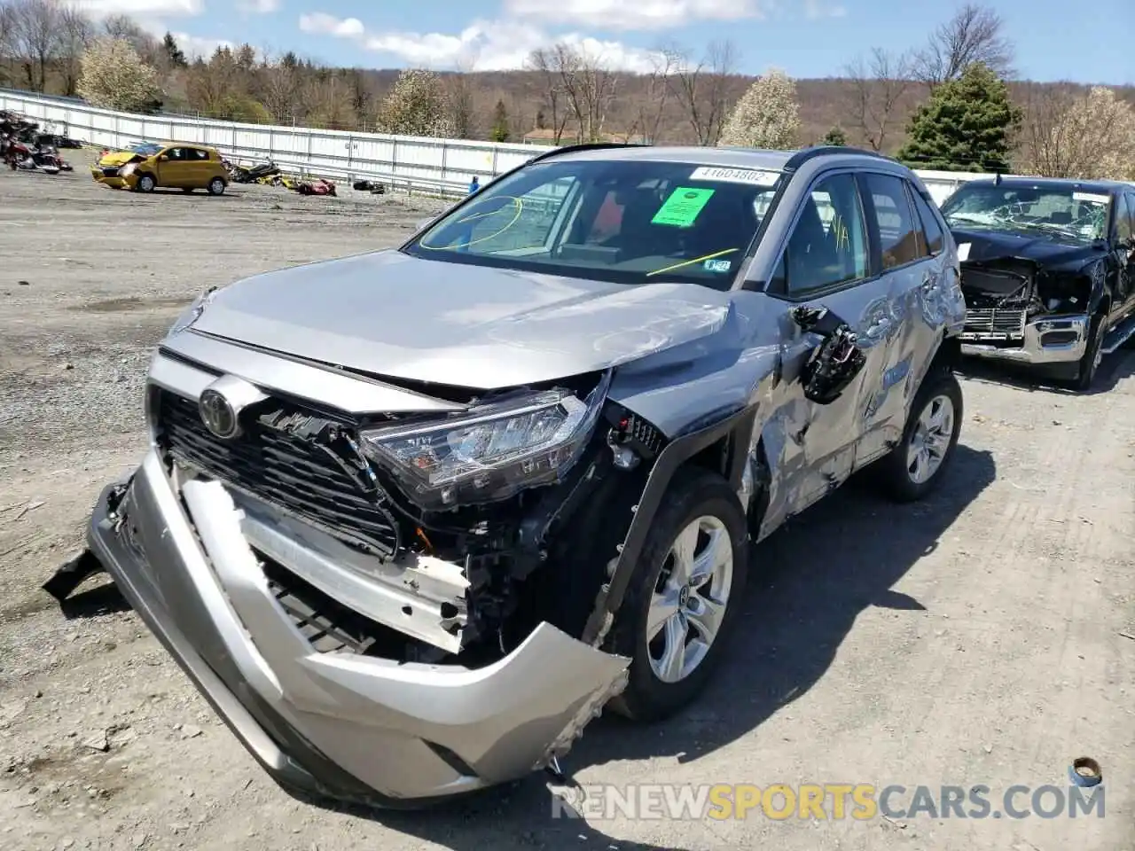 2 Photograph of a damaged car 2T3P1RFV2KC022357 TOYOTA RAV4 2019