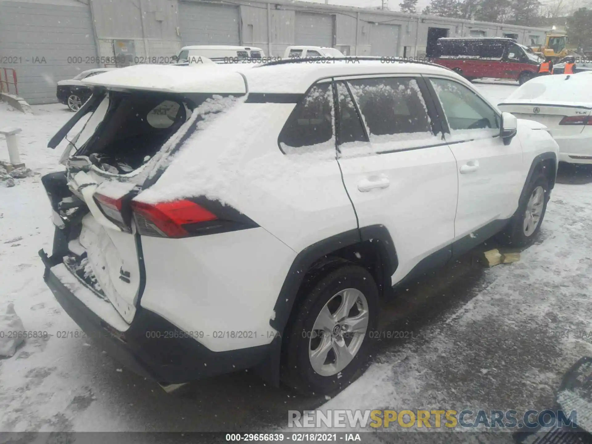 4 Photograph of a damaged car 2T3P1RFV2KC027588 TOYOTA RAV4 2019