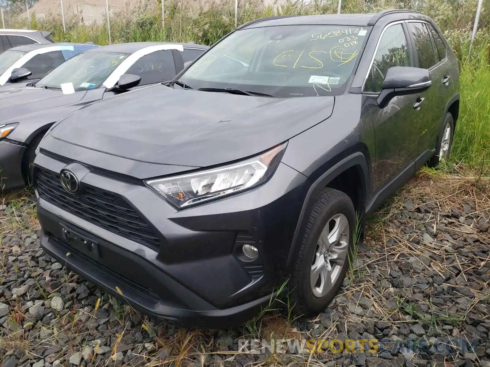 2 Фотография поврежденного автомобиля 2T3P1RFV2KC033018 TOYOTA RAV4 2019