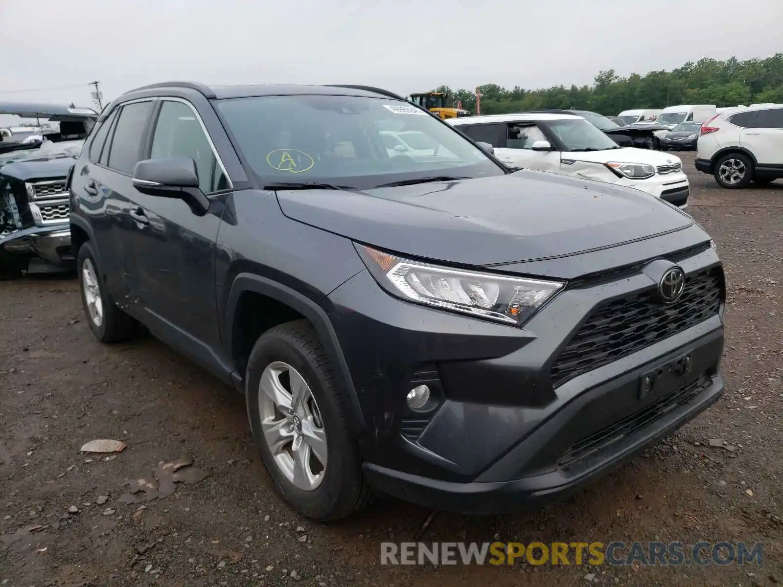 1 Photograph of a damaged car 2T3P1RFV2KC040440 TOYOTA RAV4 2019