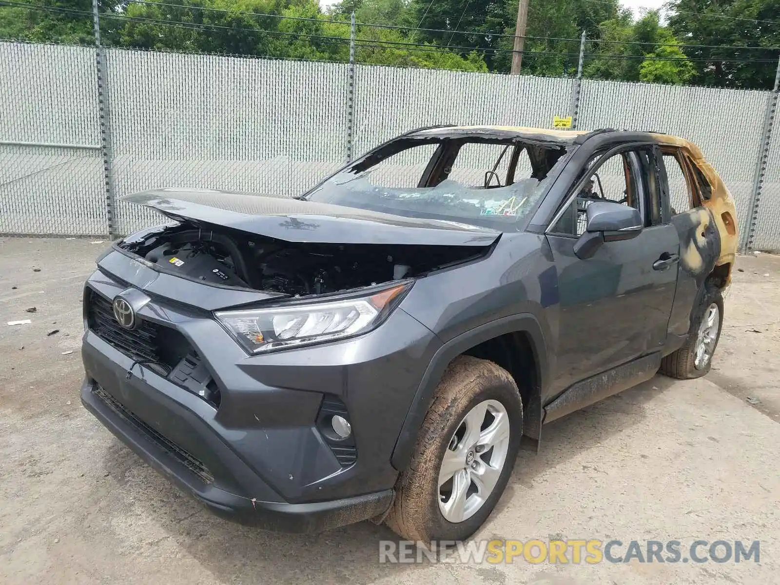 2 Фотография поврежденного автомобиля 2T3P1RFV2KC060235 TOYOTA RAV4 2019