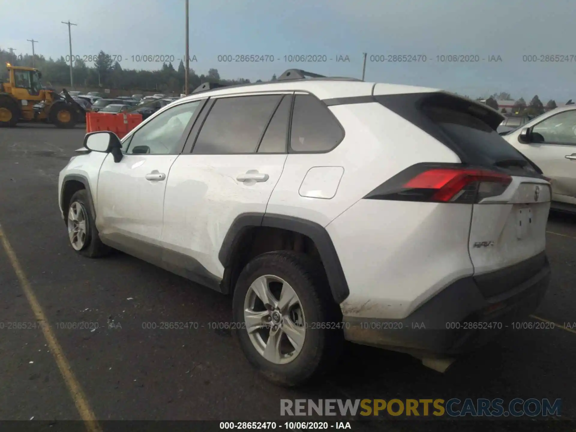 3 Photograph of a damaged car 2T3P1RFV2KW018792 TOYOTA RAV4 2019