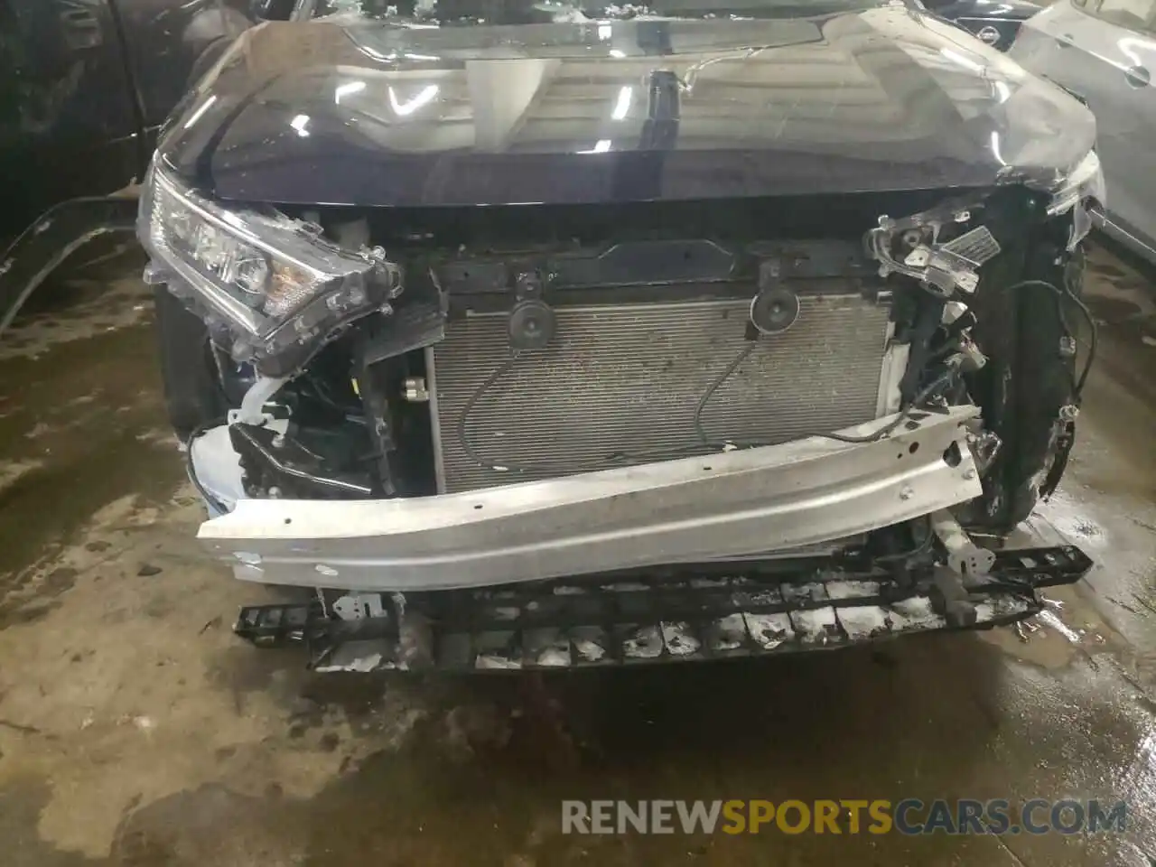 9 Photograph of a damaged car 2T3P1RFV2KW036676 TOYOTA RAV4 2019