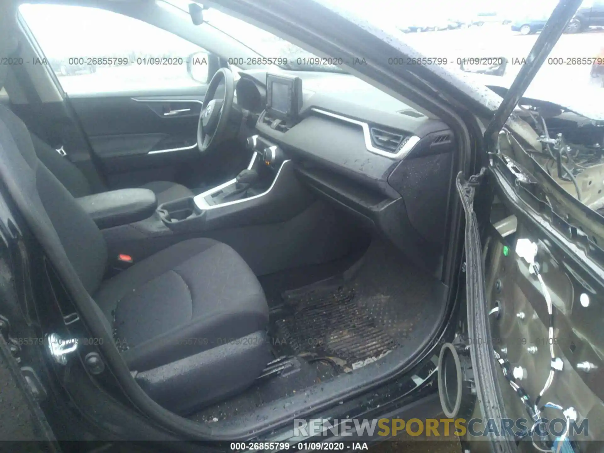 5 Photograph of a damaged car 2T3P1RFV2KW067023 TOYOTA RAV4 2019