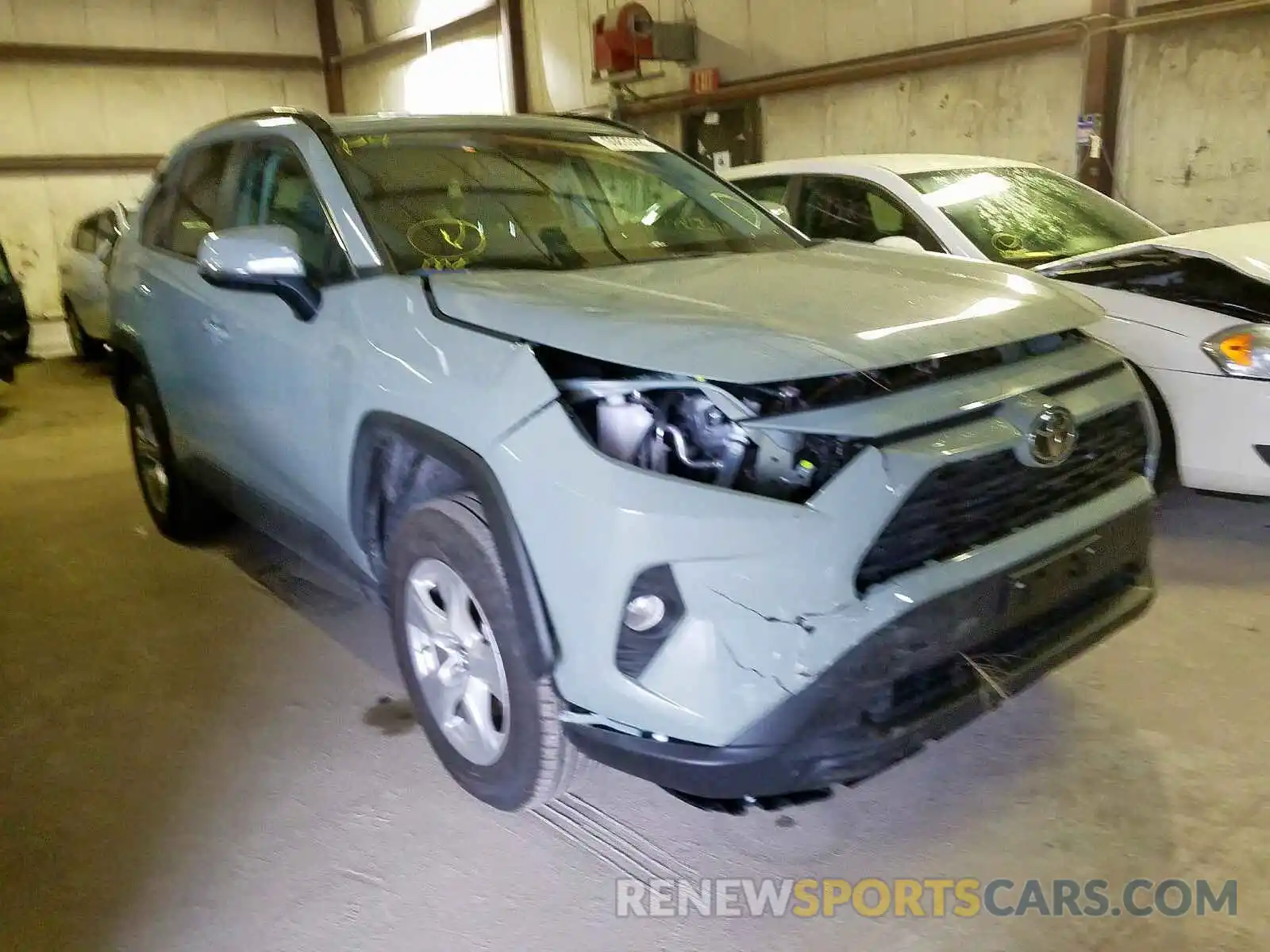 1 Photograph of a damaged car 2T3P1RFV2KW073730 TOYOTA RAV4 2019