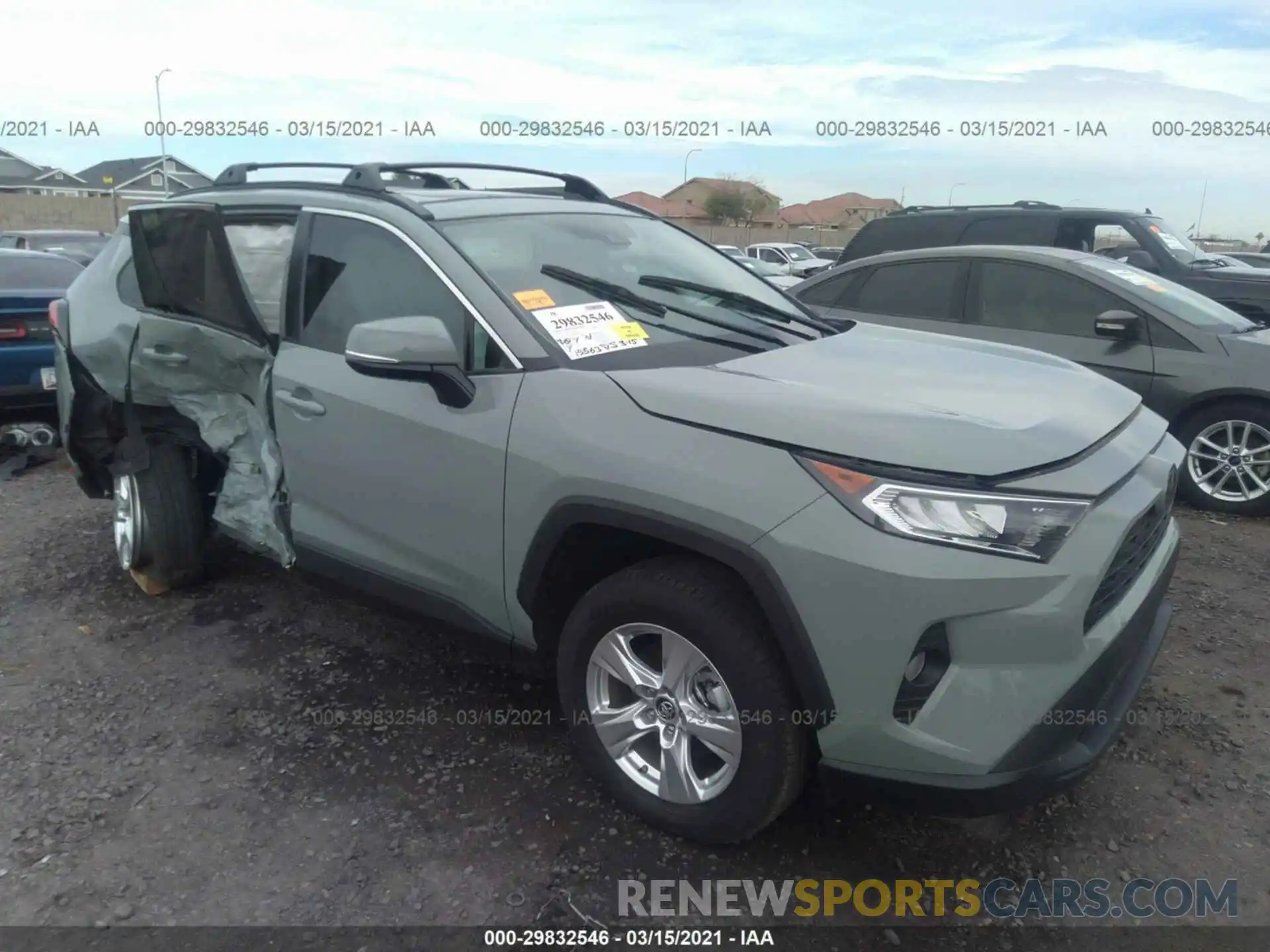 1 Photograph of a damaged car 2T3P1RFV2KW074389 TOYOTA RAV4 2019