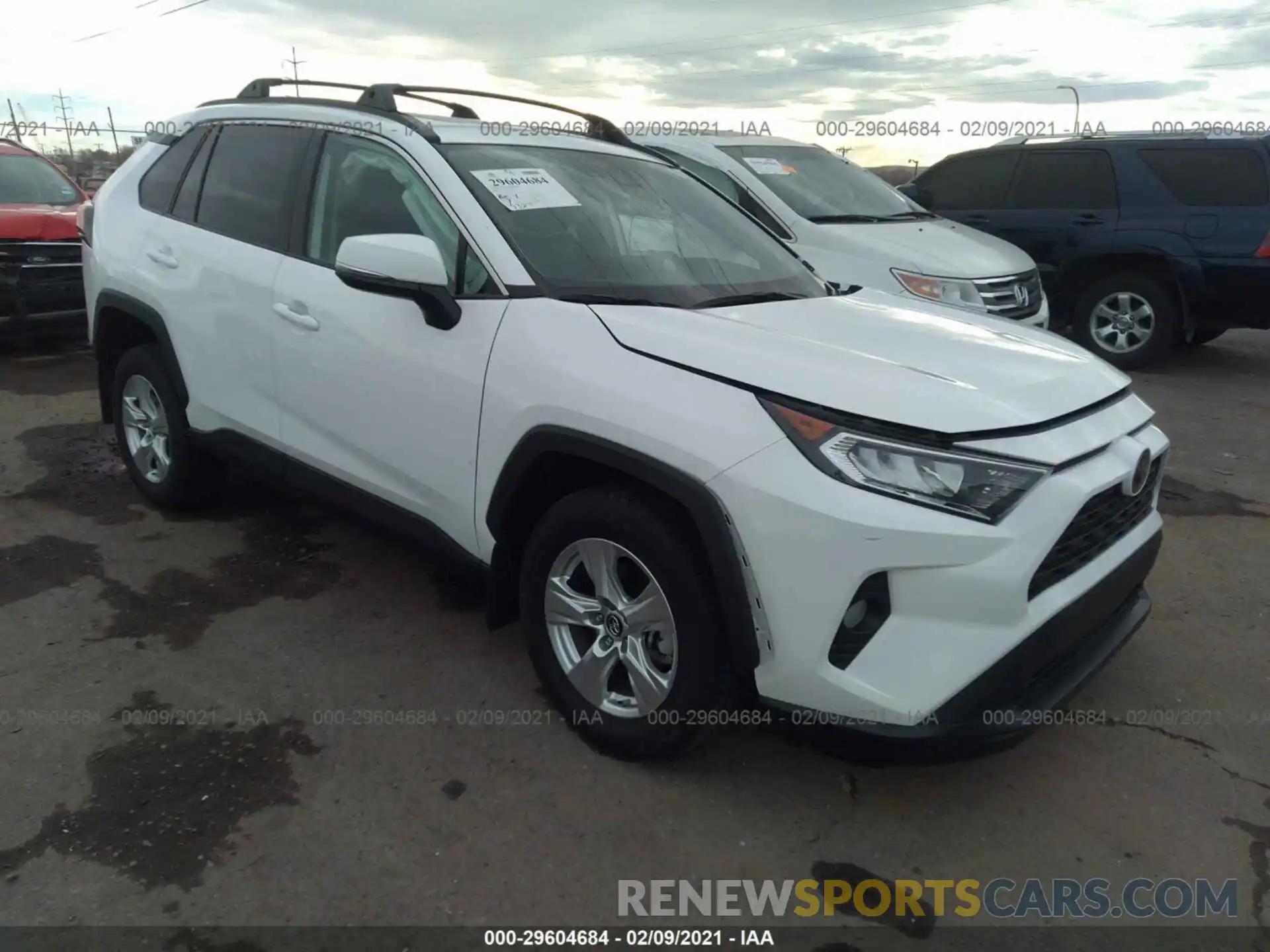 1 Photograph of a damaged car 2T3P1RFV2KW081858 TOYOTA RAV4 2019