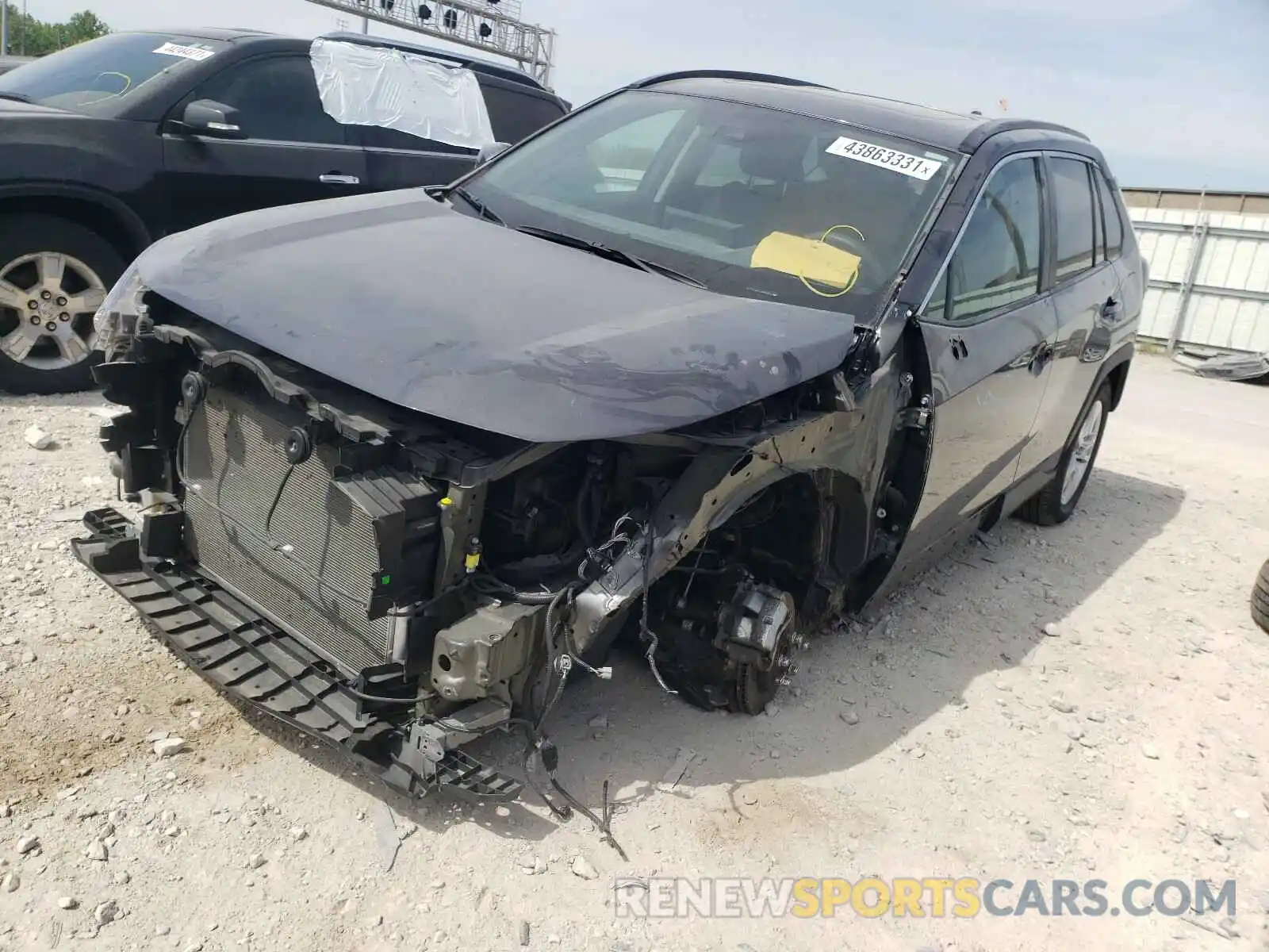 2 Photograph of a damaged car 2T3P1RFV2KW082914 TOYOTA RAV4 2019