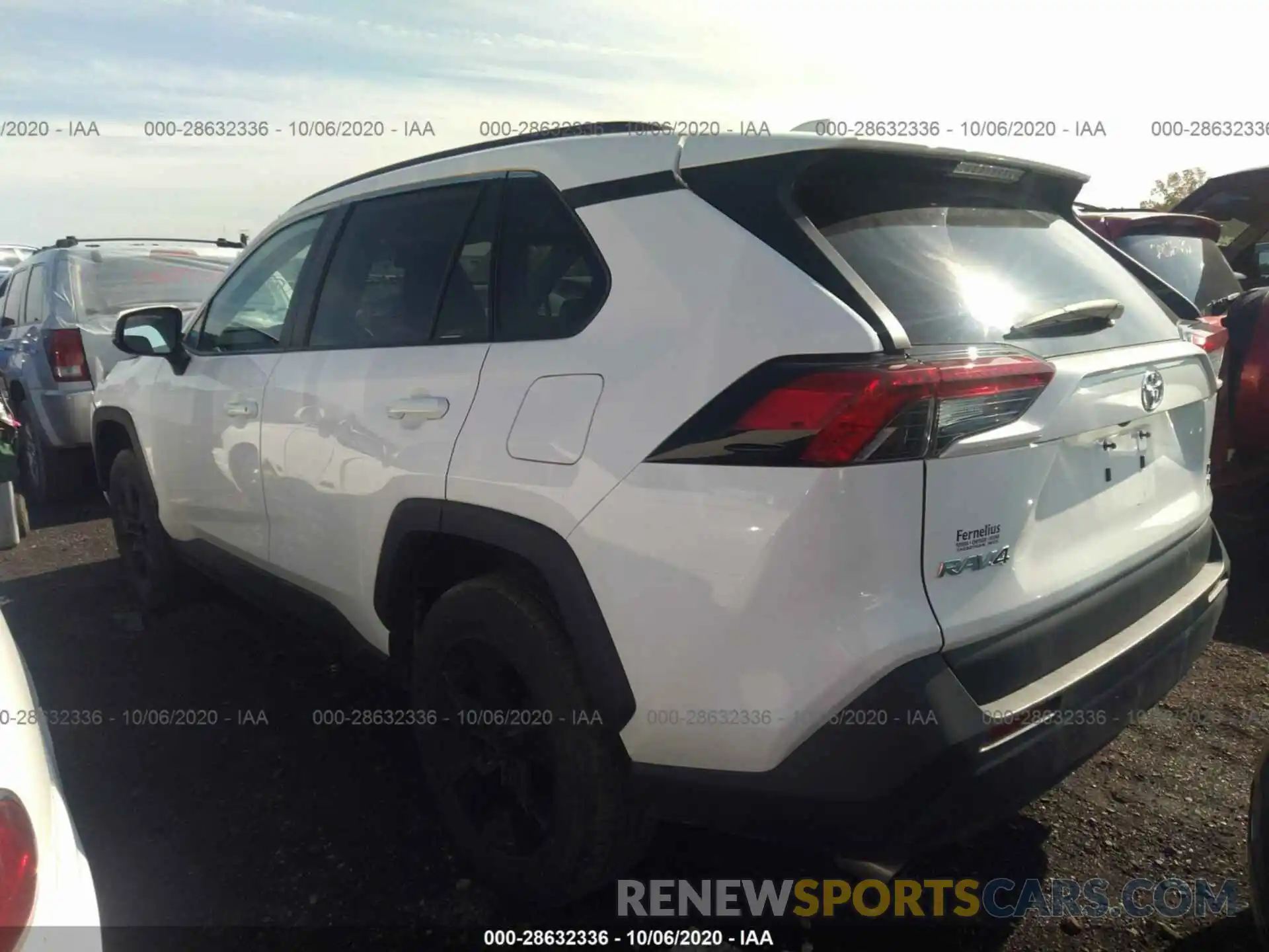 3 Фотография поврежденного автомобиля 2T3P1RFV3KC003459 TOYOTA RAV4 2019