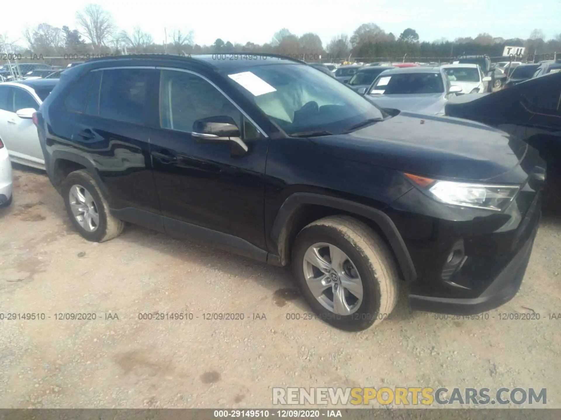 1 Photograph of a damaged car 2T3P1RFV3KC004501 TOYOTA RAV4 2019