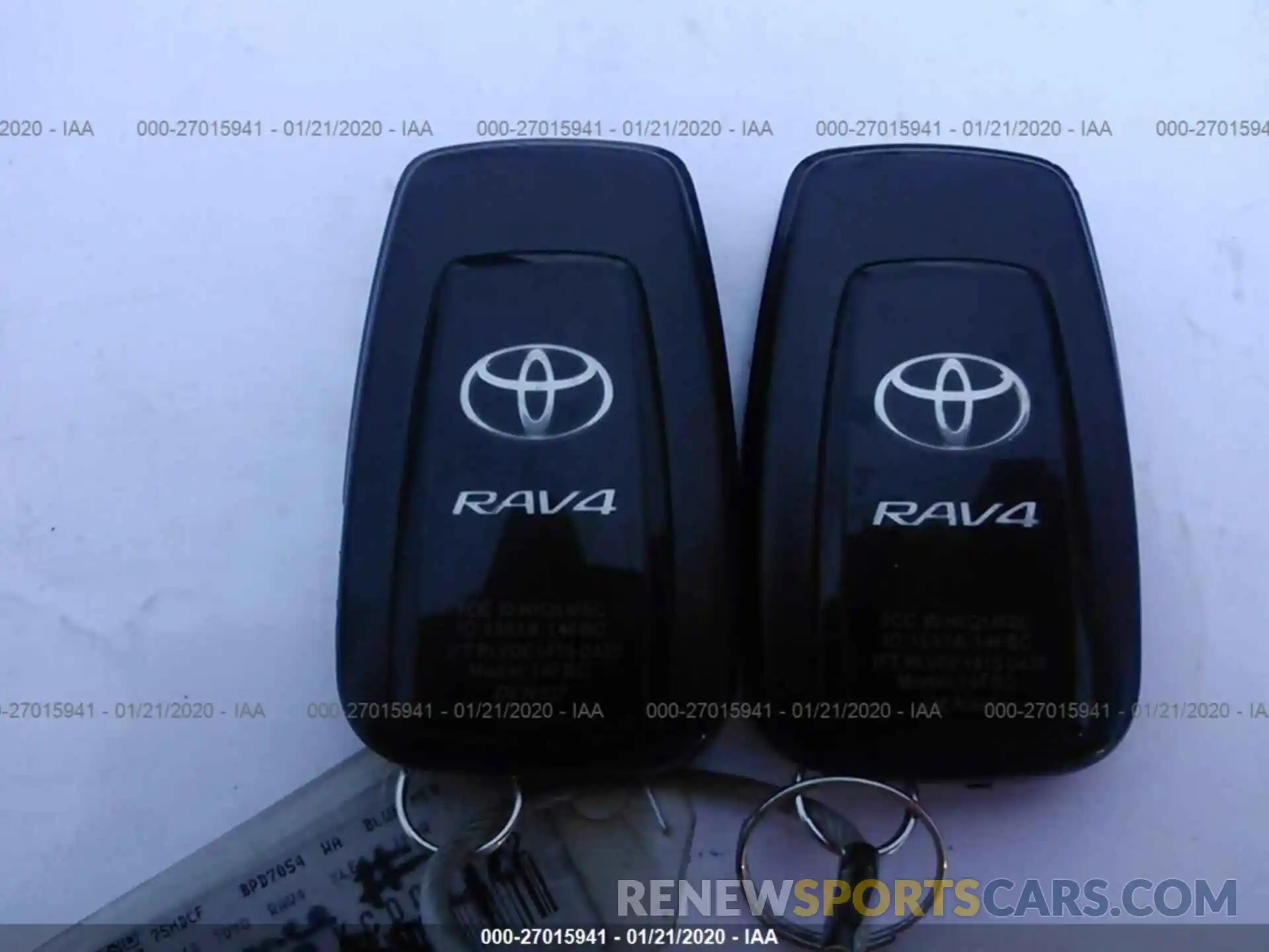 11 Фотография поврежденного автомобиля 2T3P1RFV3KC007382 TOYOTA RAV4 2019