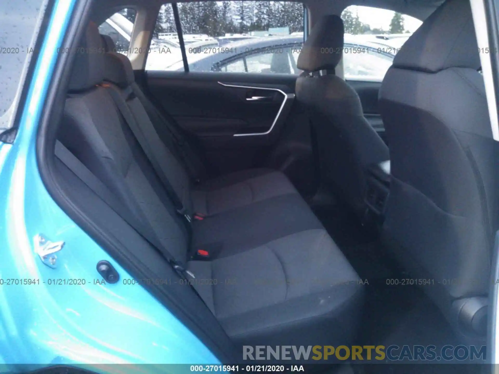 8 Фотография поврежденного автомобиля 2T3P1RFV3KC007382 TOYOTA RAV4 2019