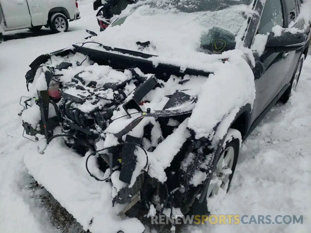 9 Photograph of a damaged car 2T3P1RFV3KC011528 TOYOTA RAV4 2019