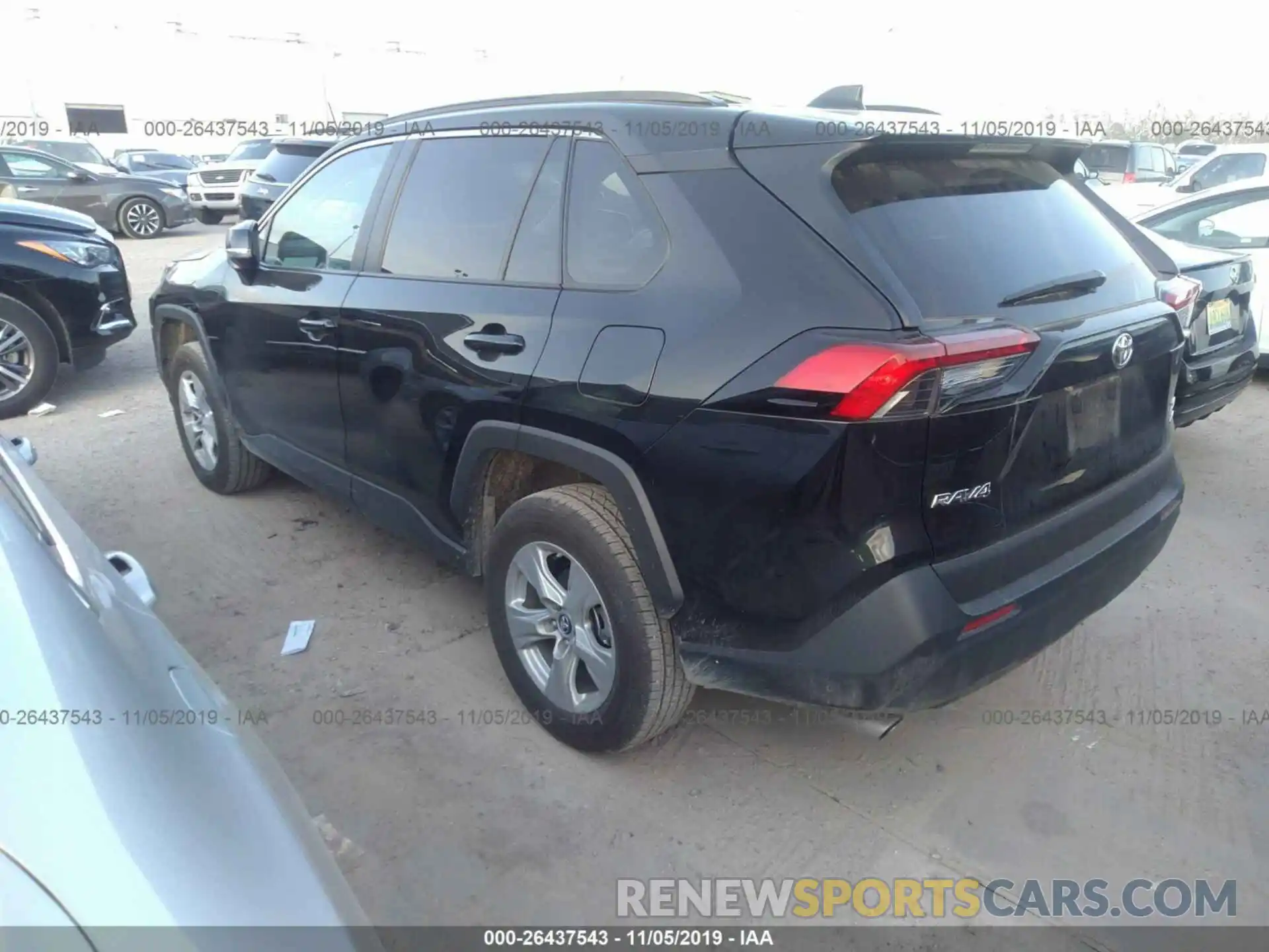 3 Фотография поврежденного автомобиля 2T3P1RFV3KC012551 TOYOTA RAV4 2019