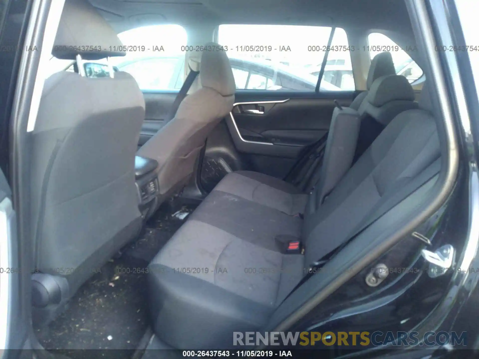 8 Photograph of a damaged car 2T3P1RFV3KC012551 TOYOTA RAV4 2019