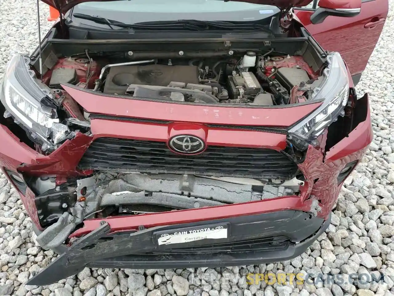 12 Photograph of a damaged car 2T3P1RFV3KC019385 TOYOTA RAV4 2019