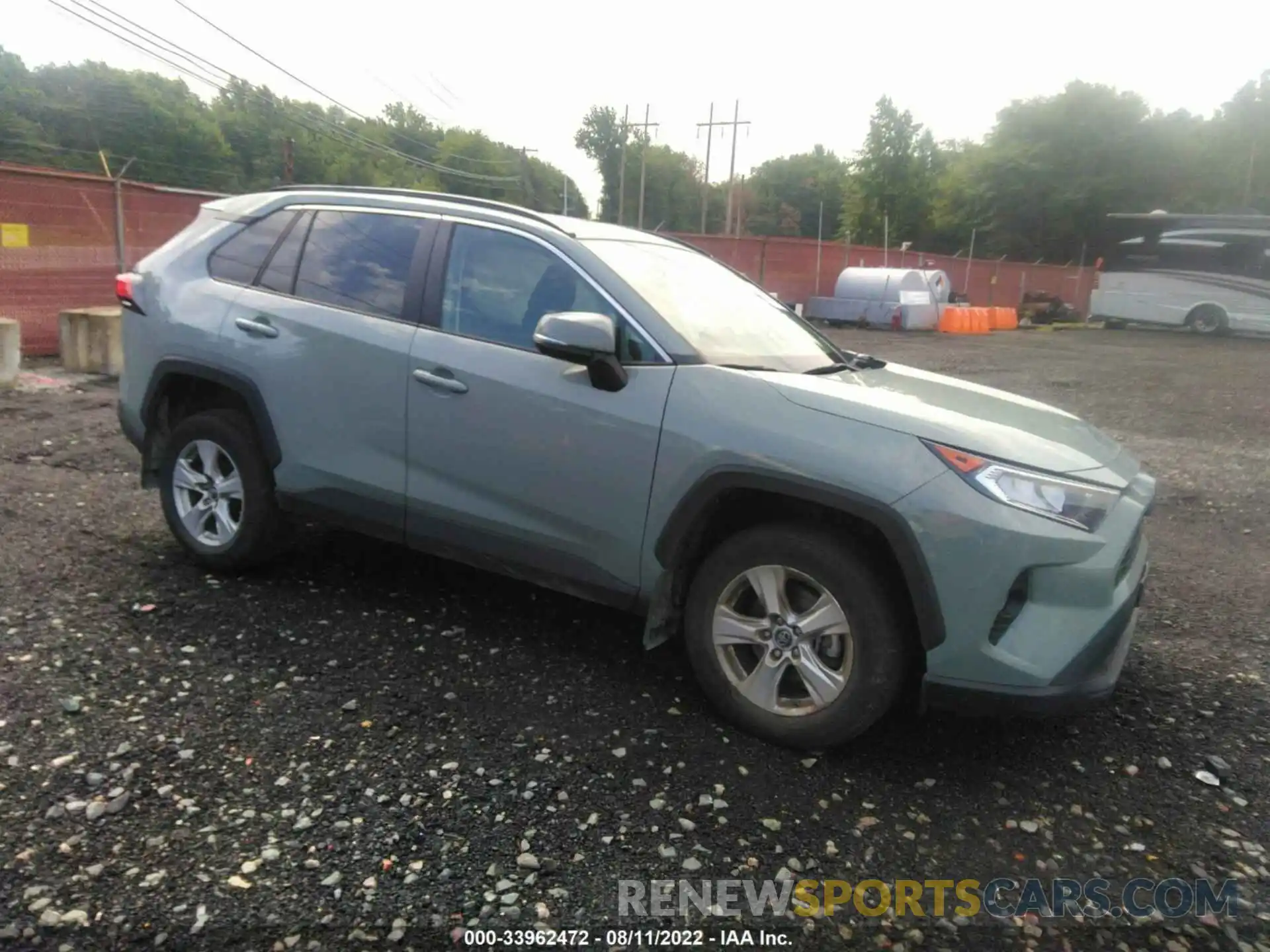 1 Фотография поврежденного автомобиля 2T3P1RFV3KC026644 TOYOTA RAV4 2019