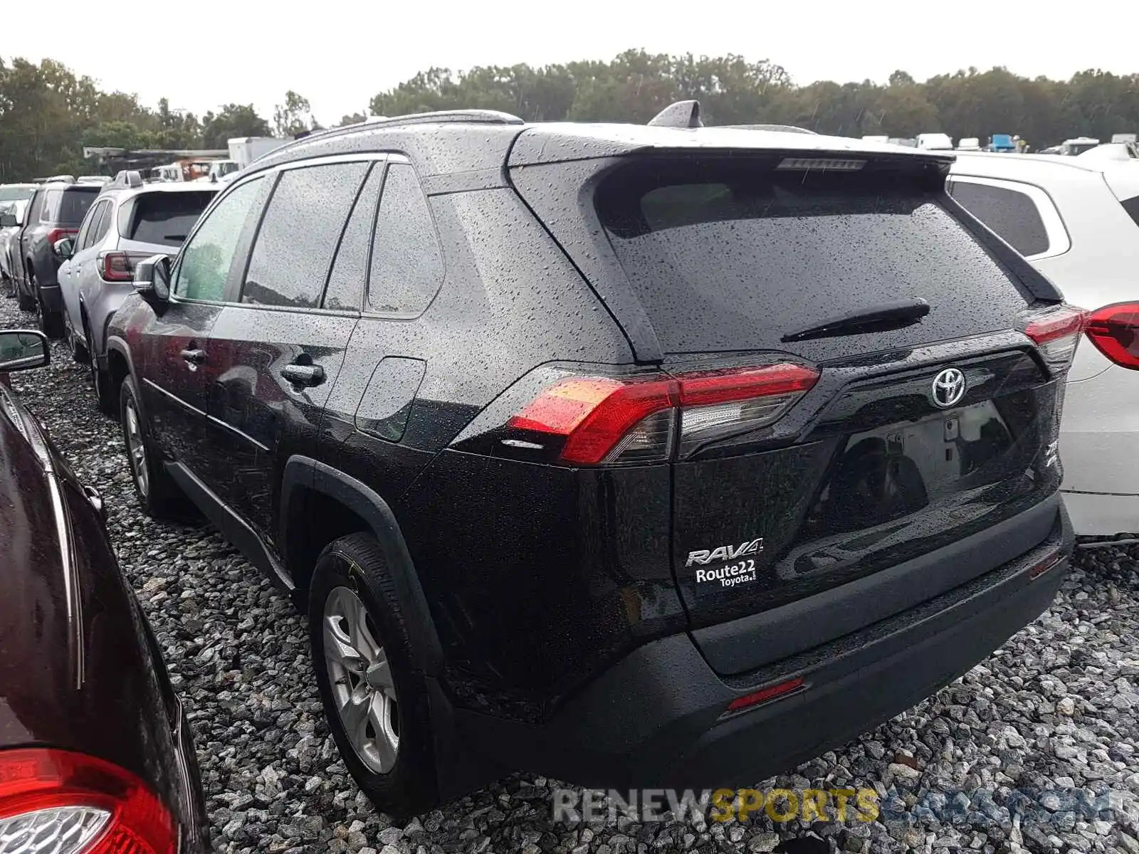 3 Photograph of a damaged car 2T3P1RFV3KC034534 TOYOTA RAV4 2019