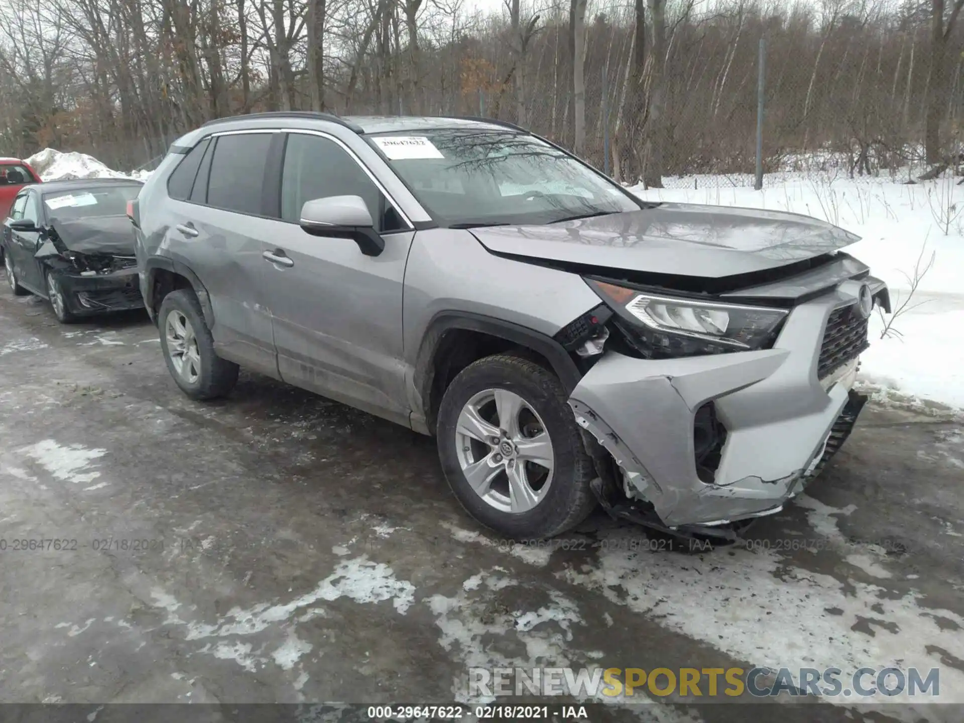 1 Фотография поврежденного автомобиля 2T3P1RFV3KC035179 TOYOTA RAV4 2019