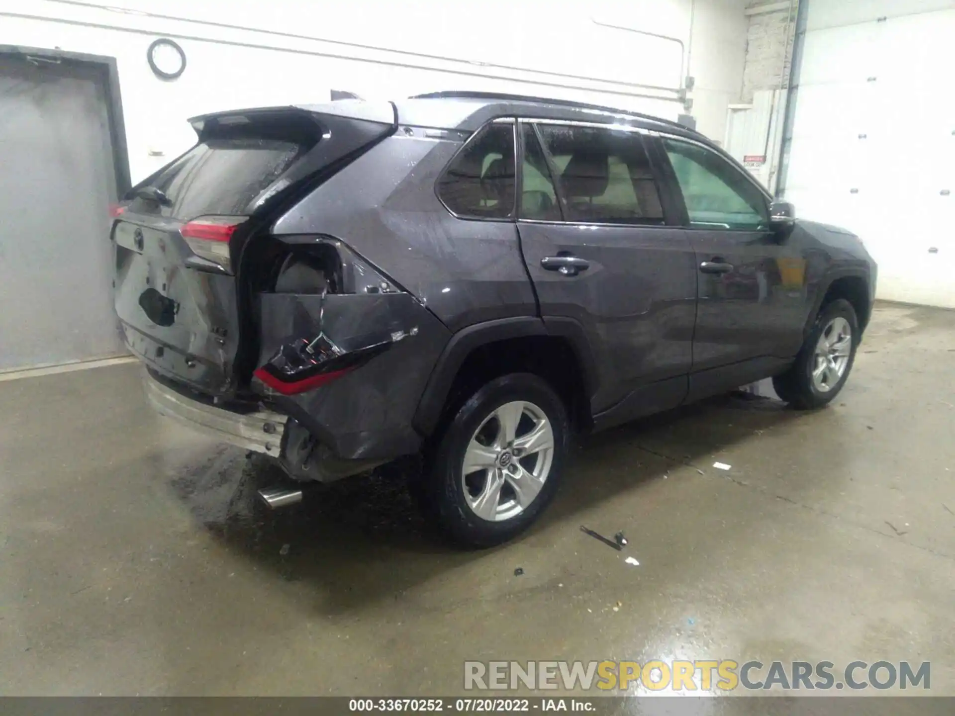 4 Фотография поврежденного автомобиля 2T3P1RFV3KC038325 TOYOTA RAV4 2019