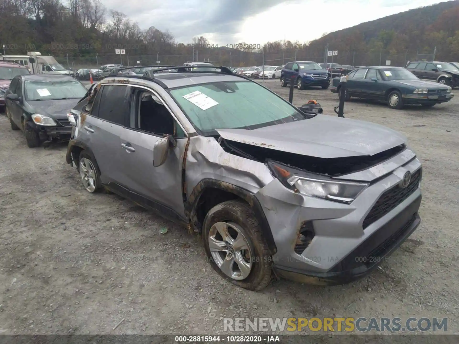 1 Photograph of a damaged car 2T3P1RFV3KC039510 TOYOTA RAV4 2019