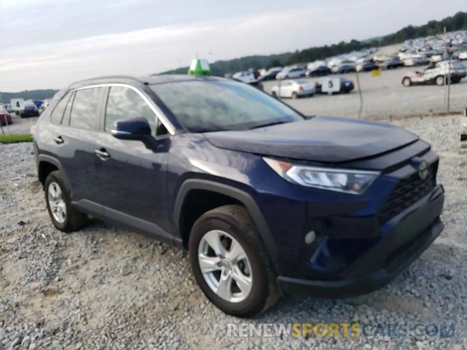 1 Фотография поврежденного автомобиля 2T3P1RFV3KC046005 TOYOTA RAV4 2019