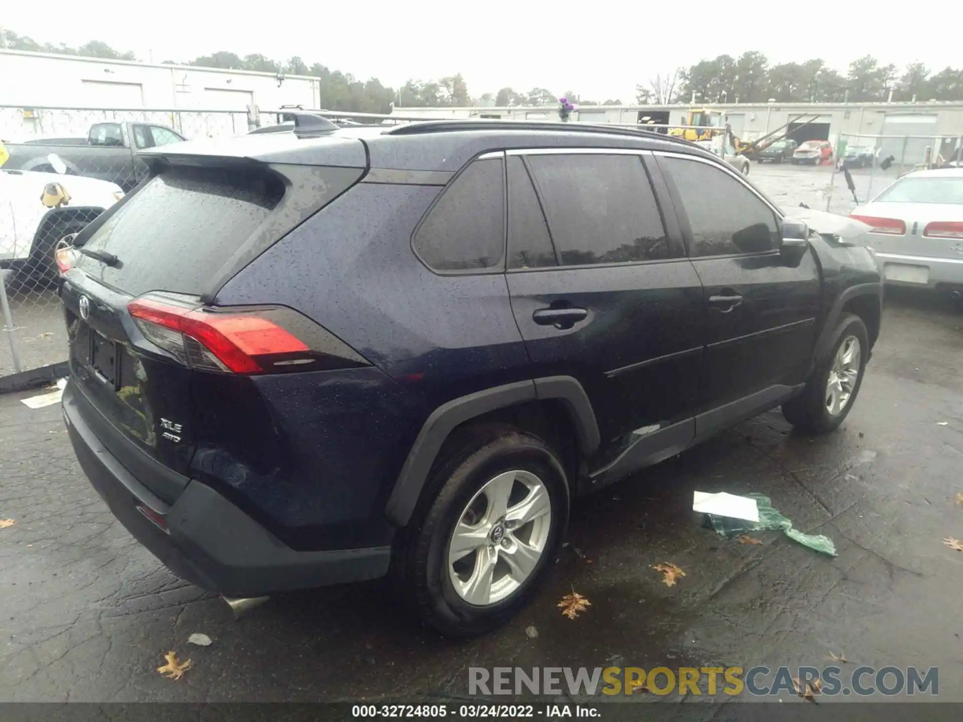 4 Photograph of a damaged car 2T3P1RFV3KC054055 TOYOTA RAV4 2019